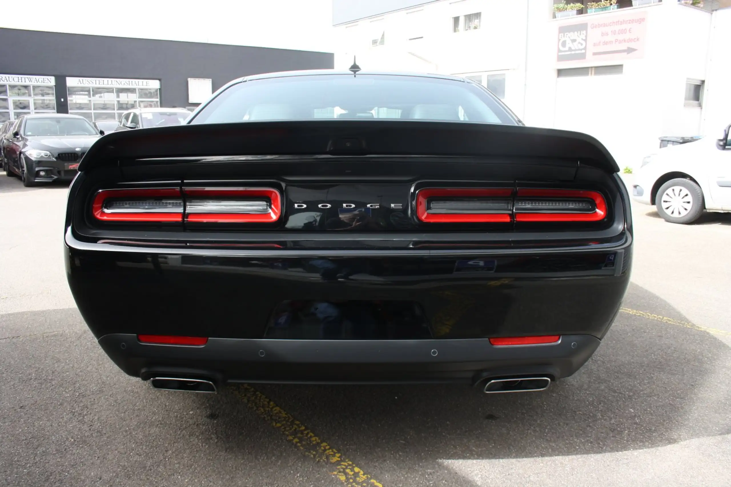 Dodge - Challenger