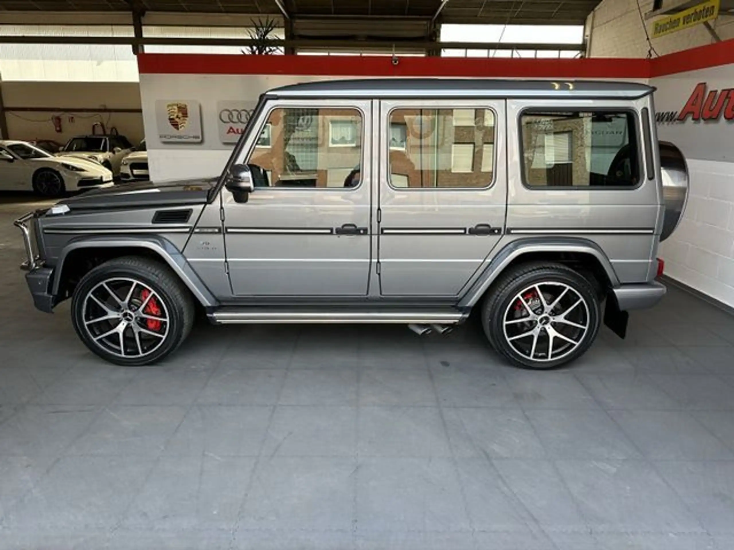 Mercedes-Benz - G 63 AMG