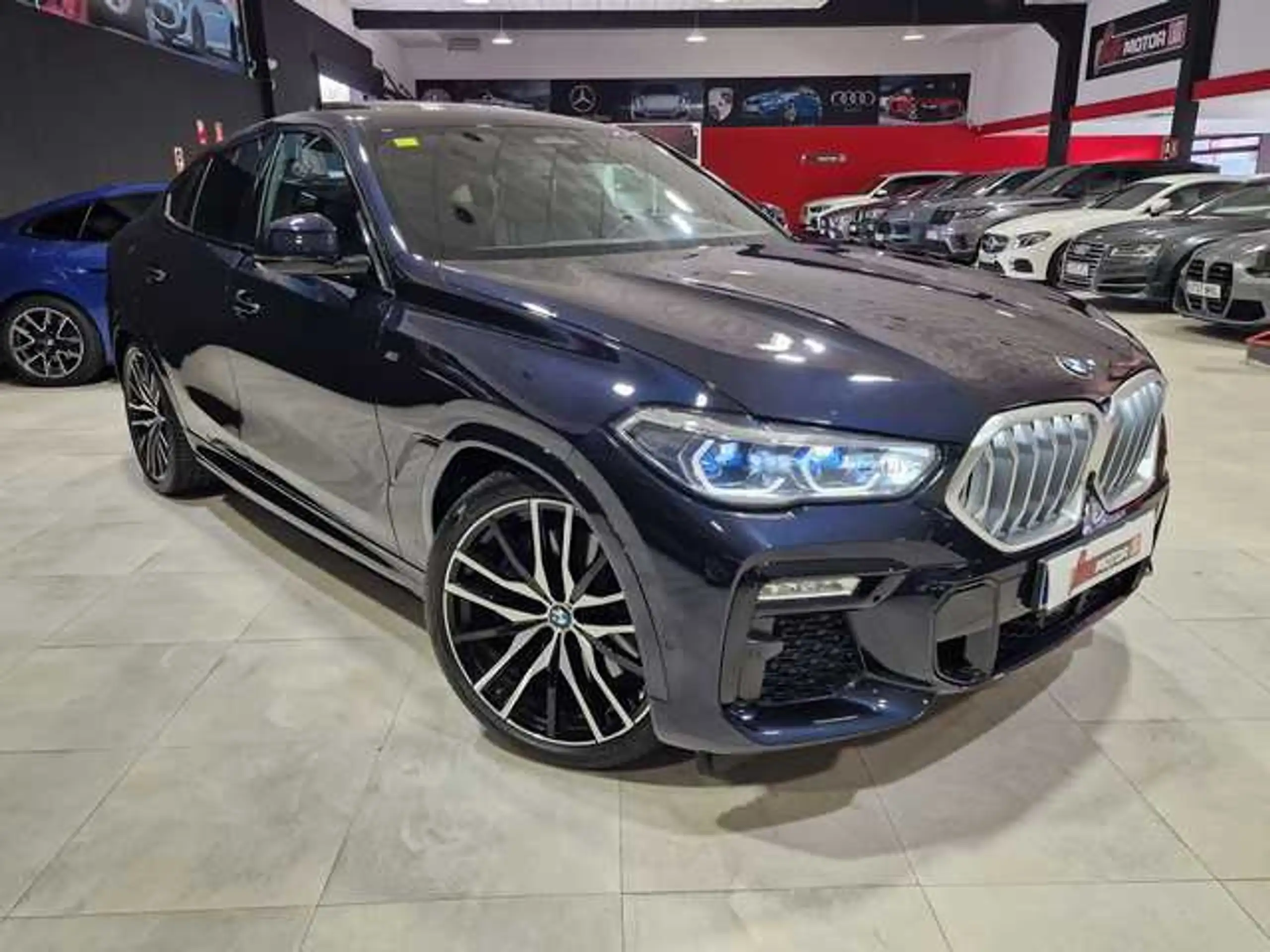 BMW - X6