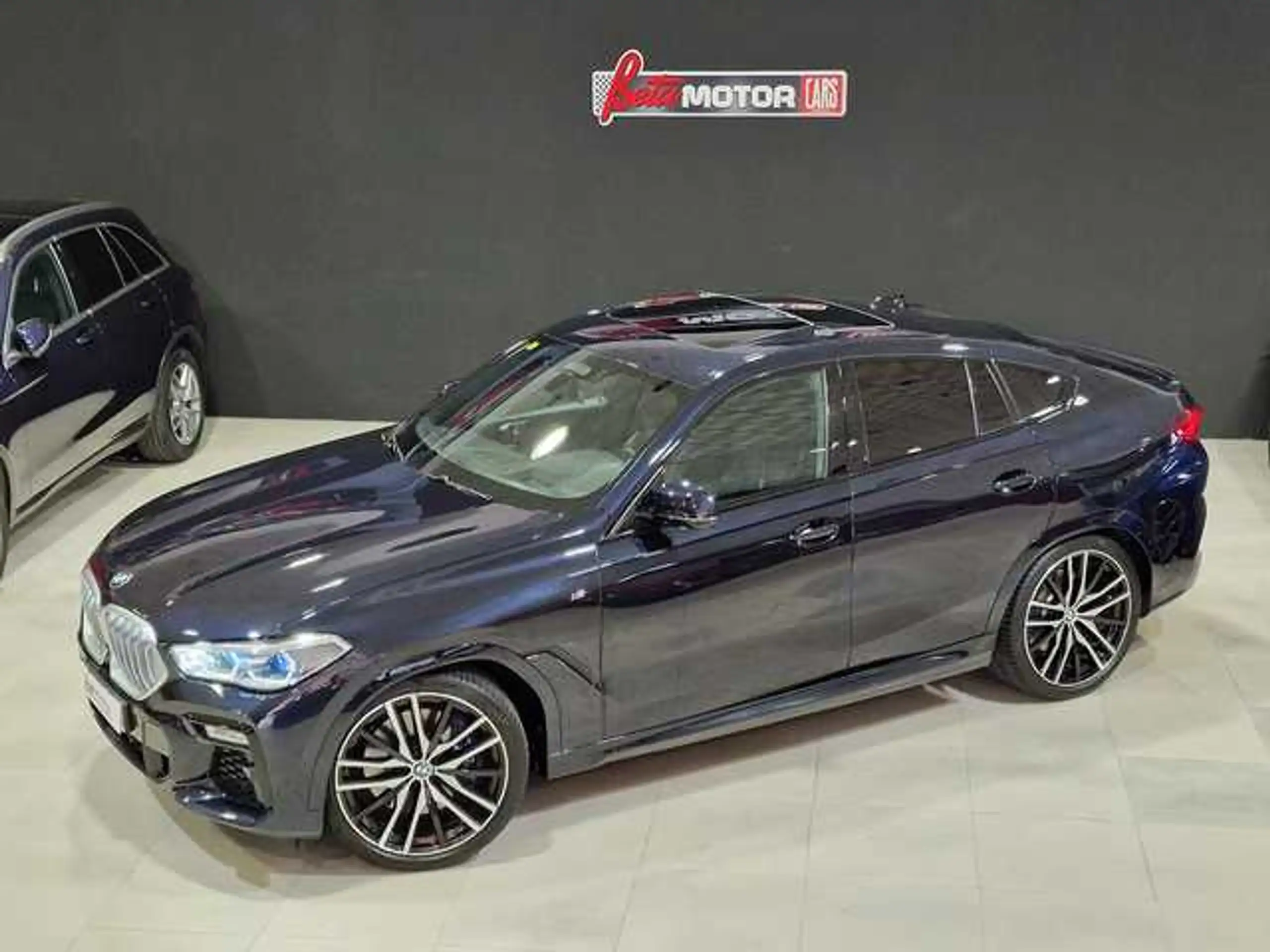 BMW - X6