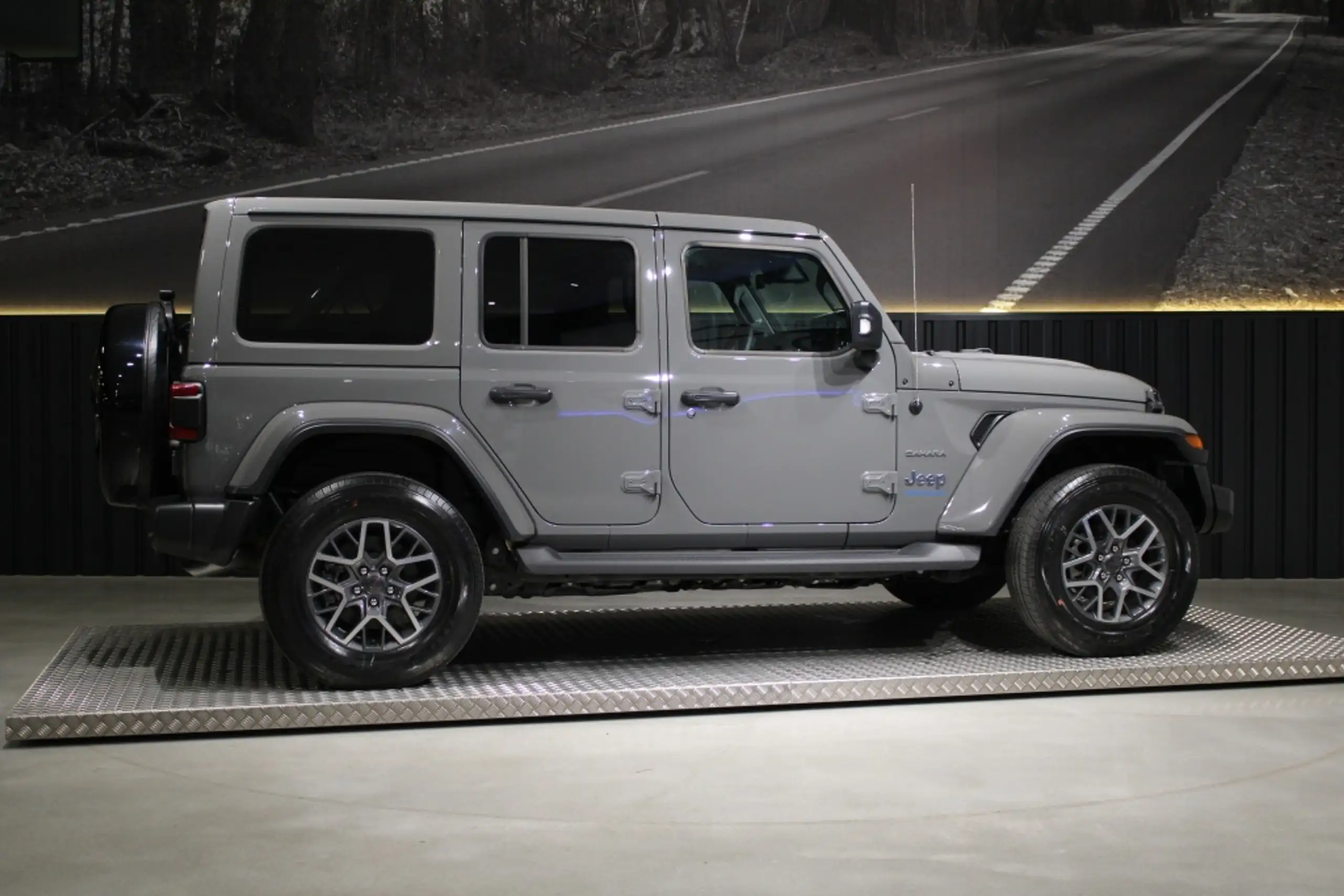 Jeep - Wrangler