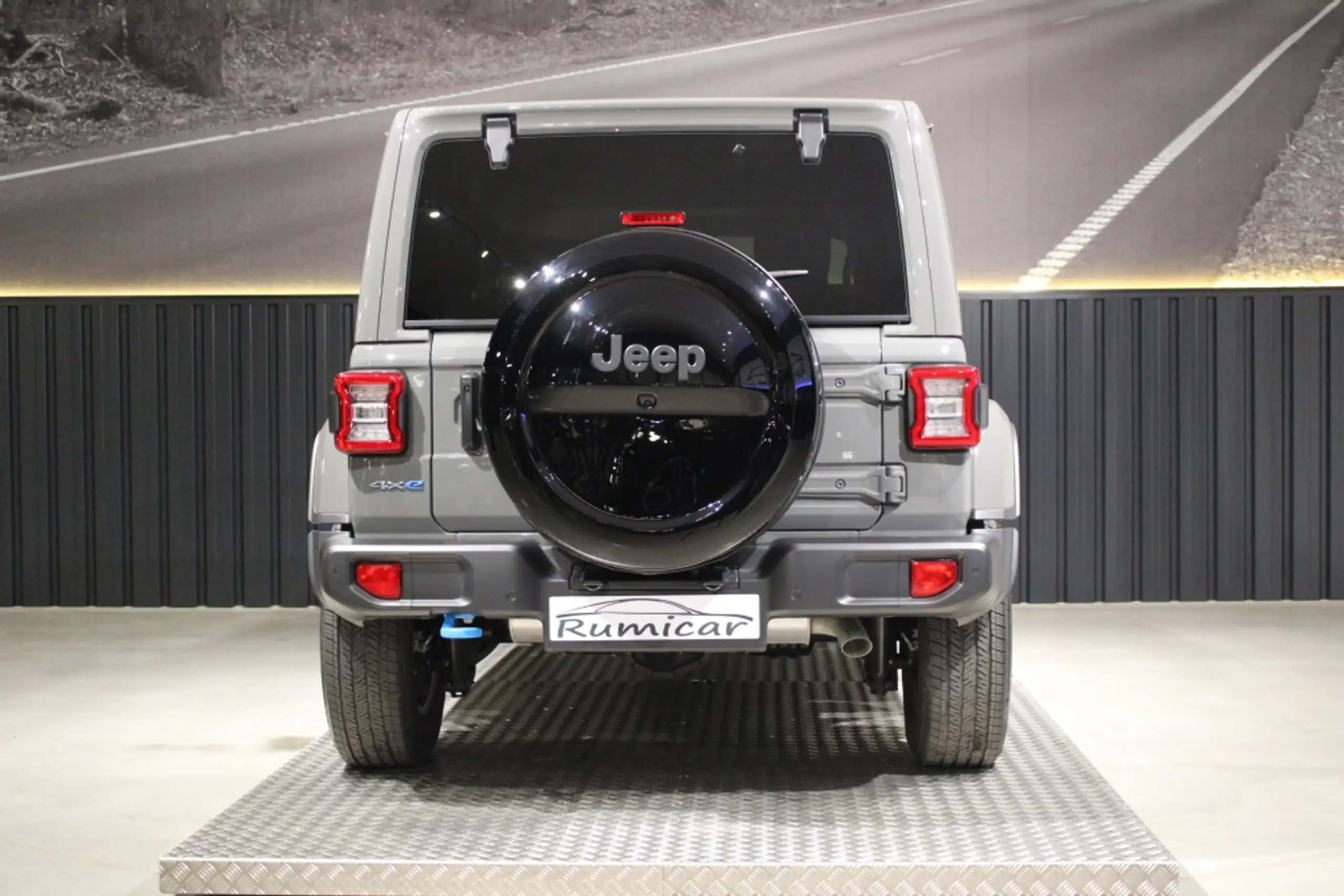 Jeep - Wrangler