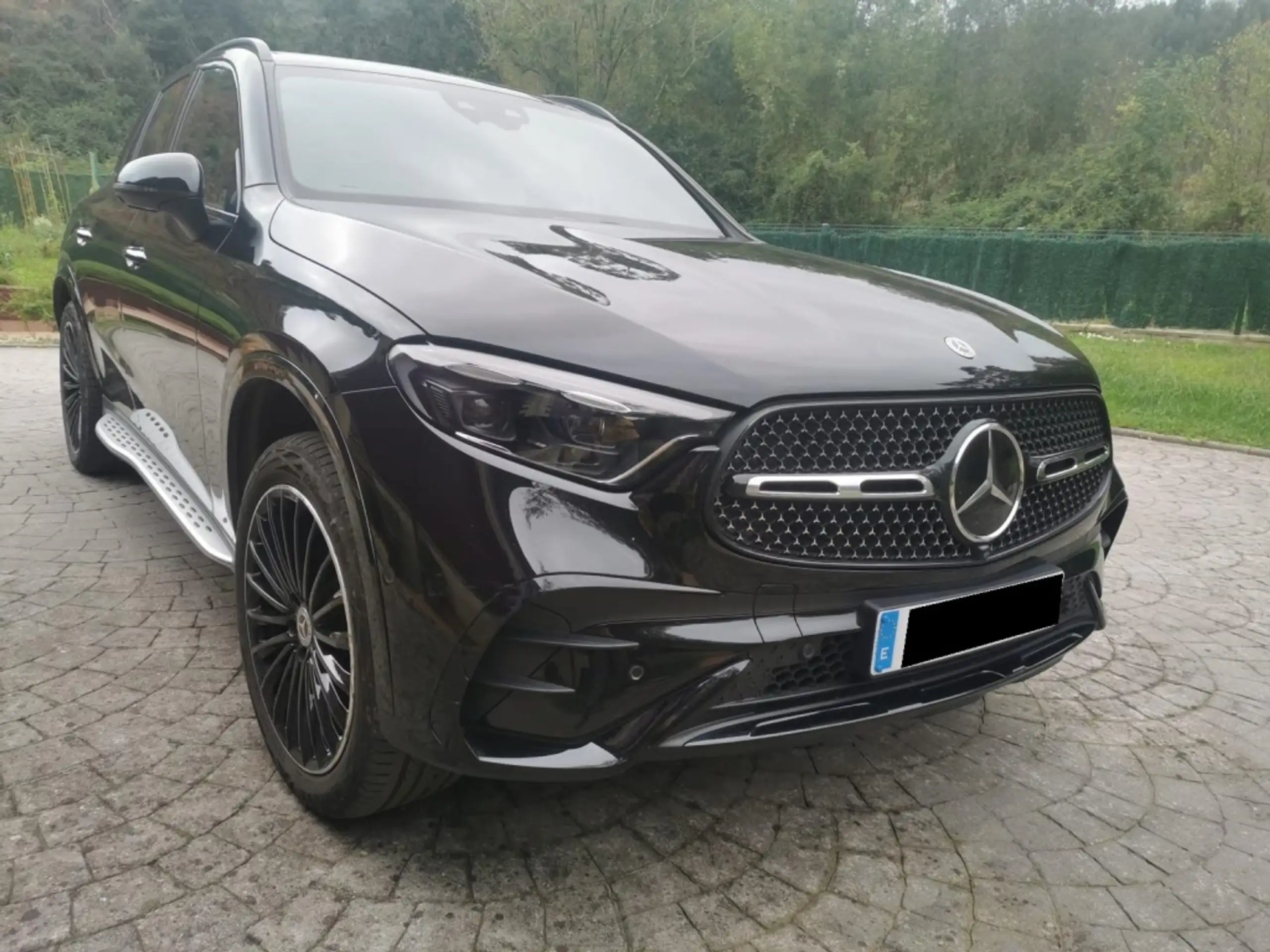 Mercedes-Benz - GLC 300