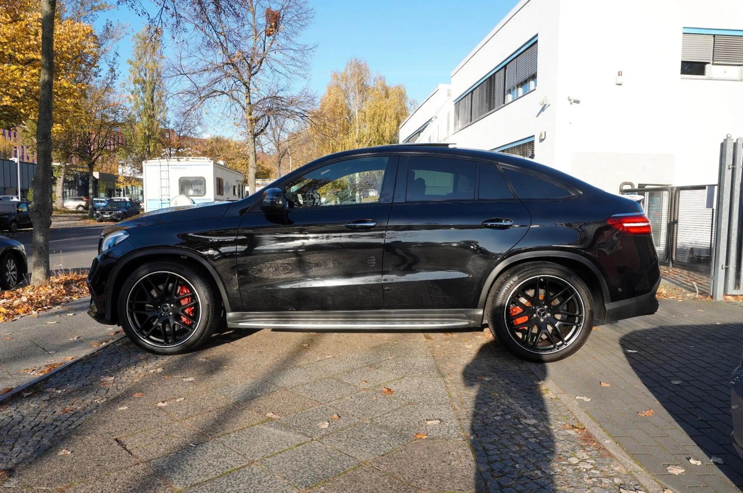 Mercedes-Benz - GLE 63 AMG