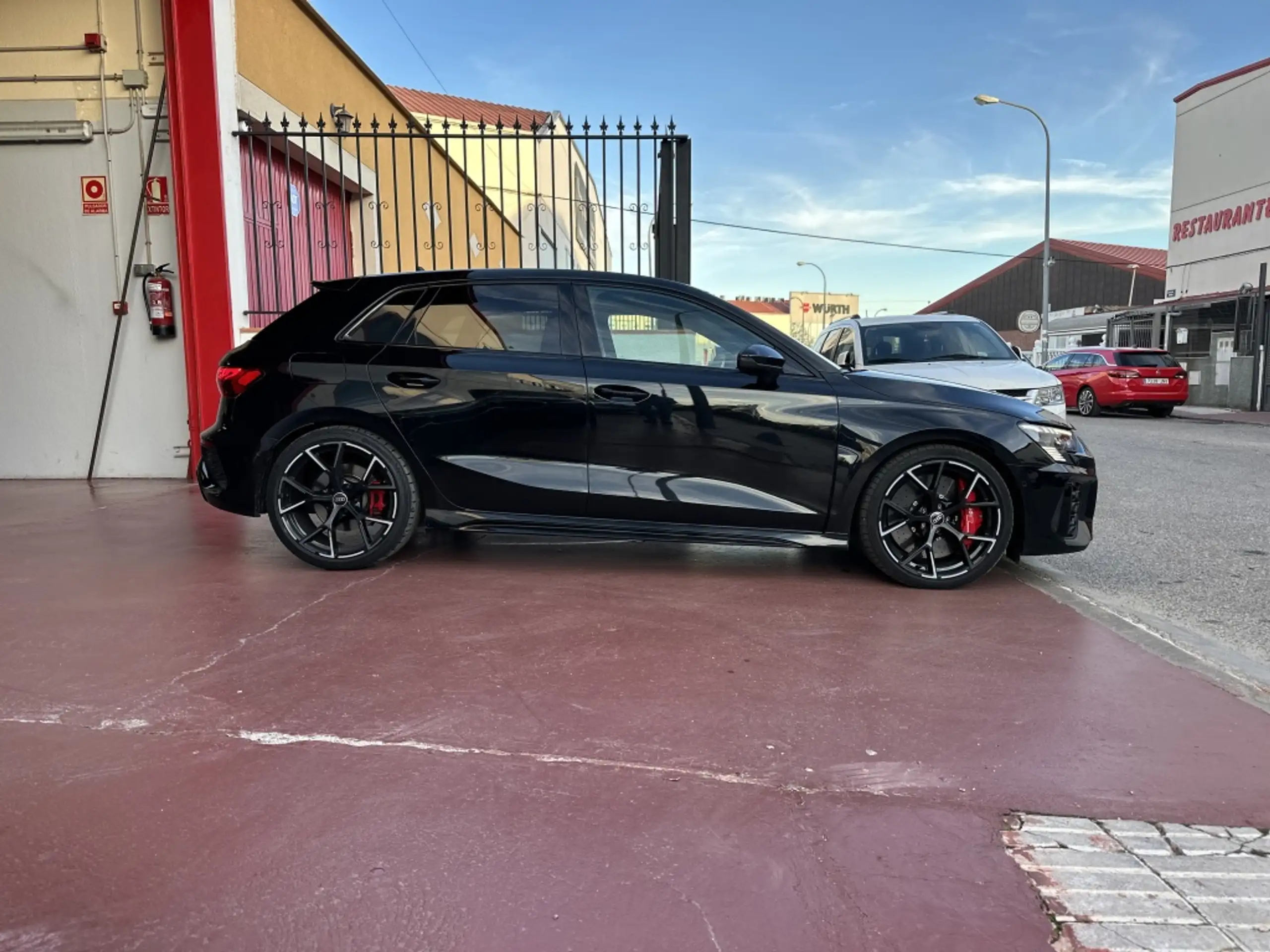 Audi - RS3