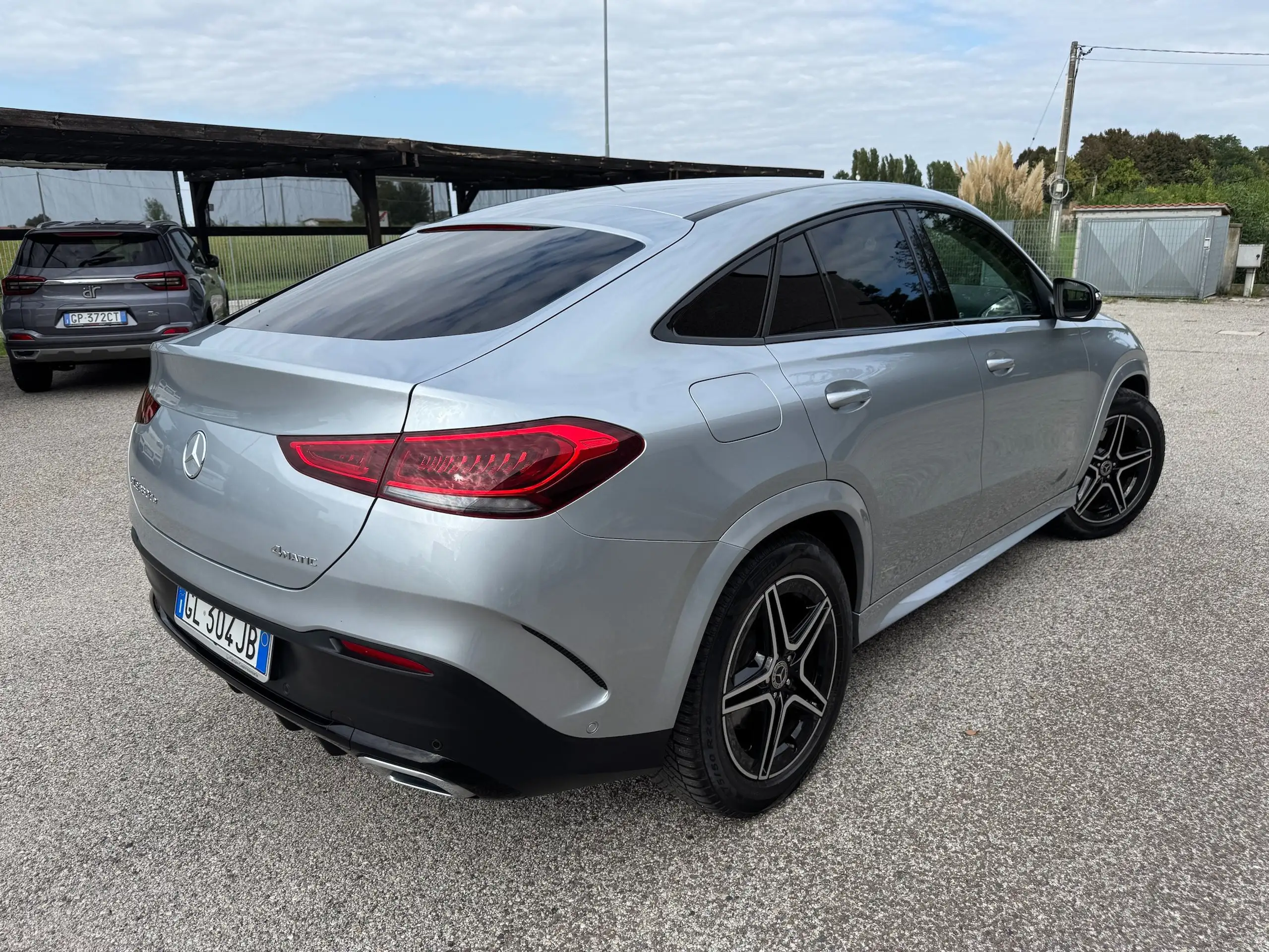 Mercedes-Benz - GLE 350