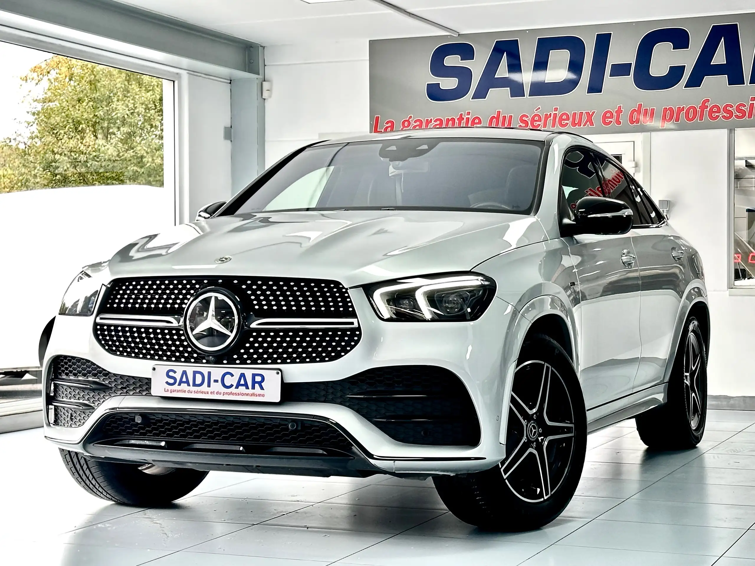 Mercedes-Benz - GLE 350