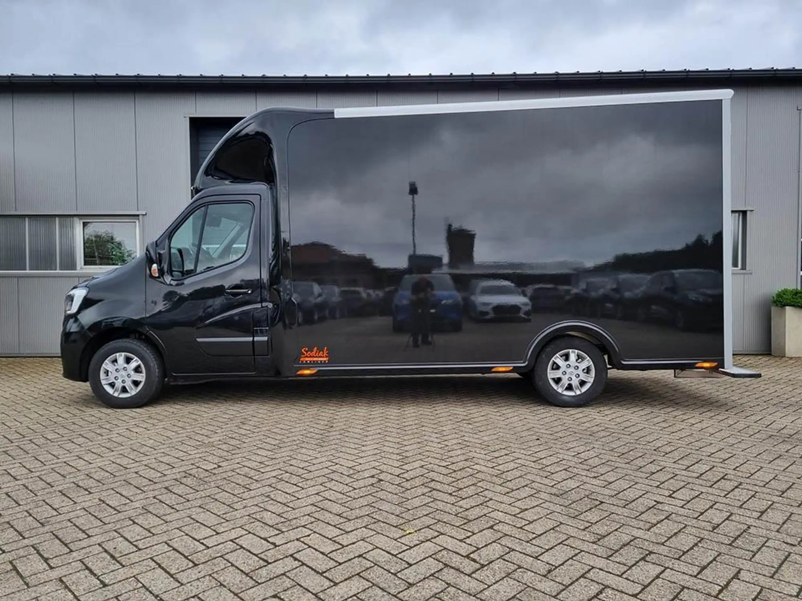 Renault - Master