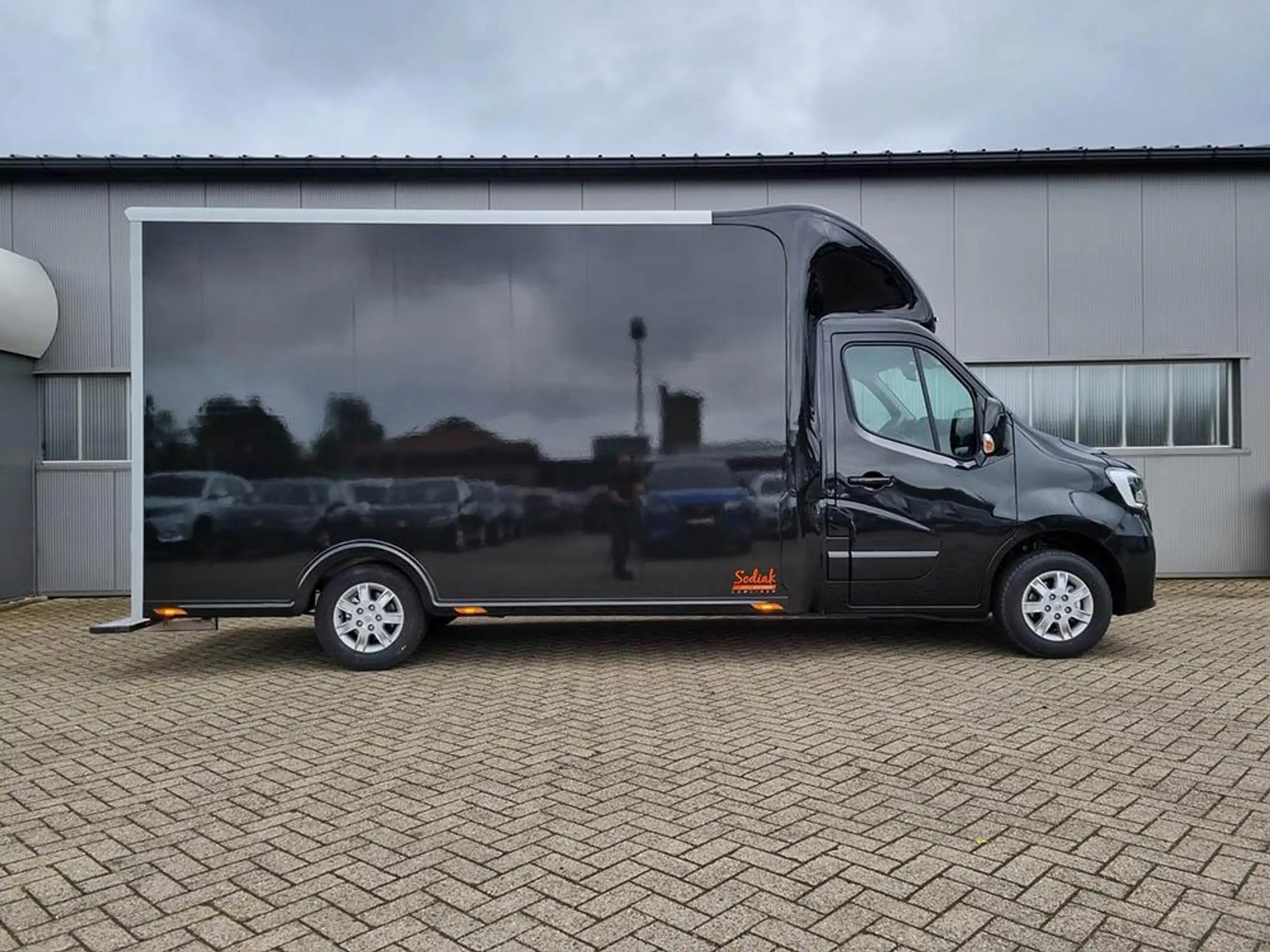 Renault - Master