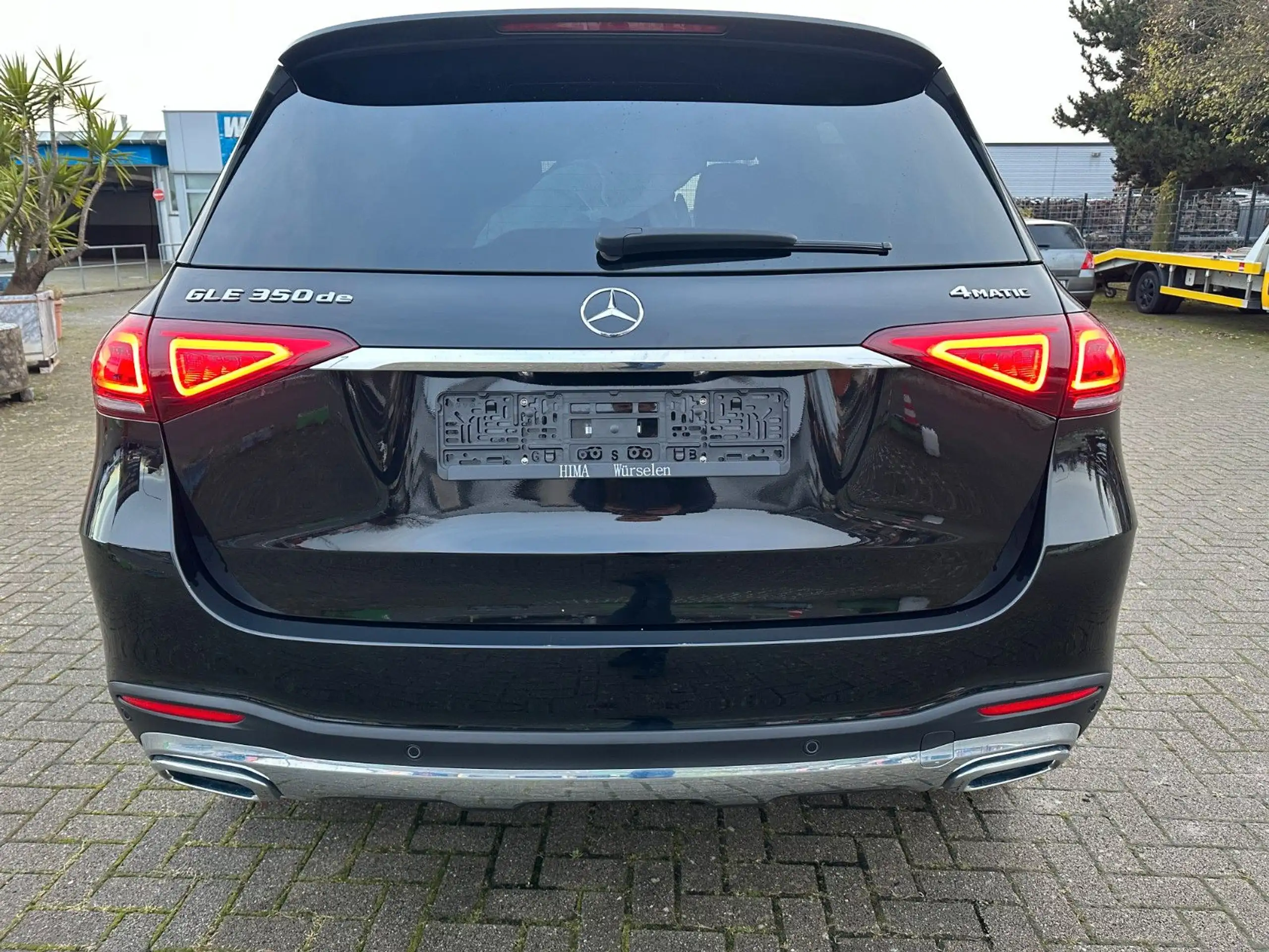 Mercedes-Benz - GLE 350