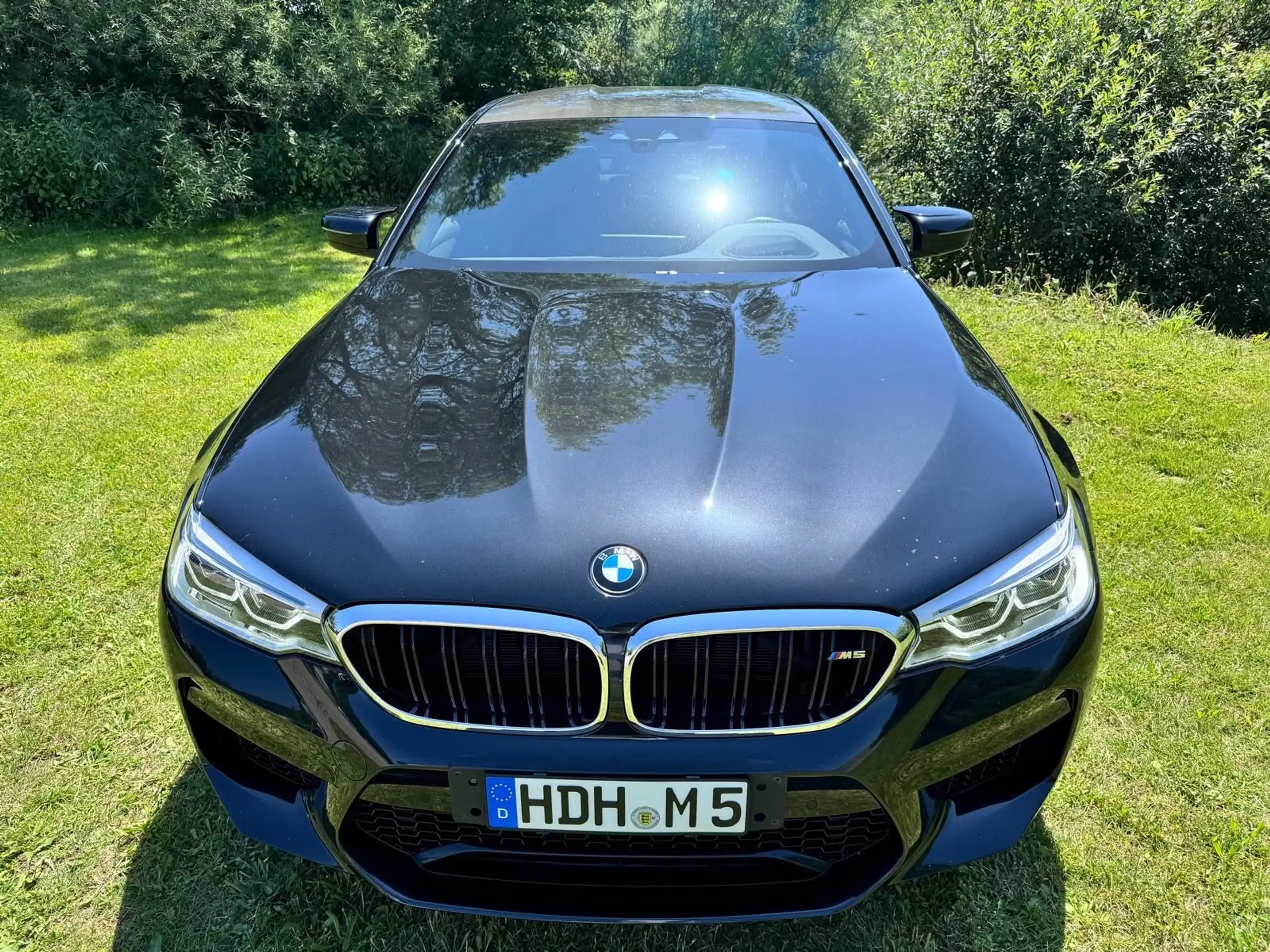 BMW - M5