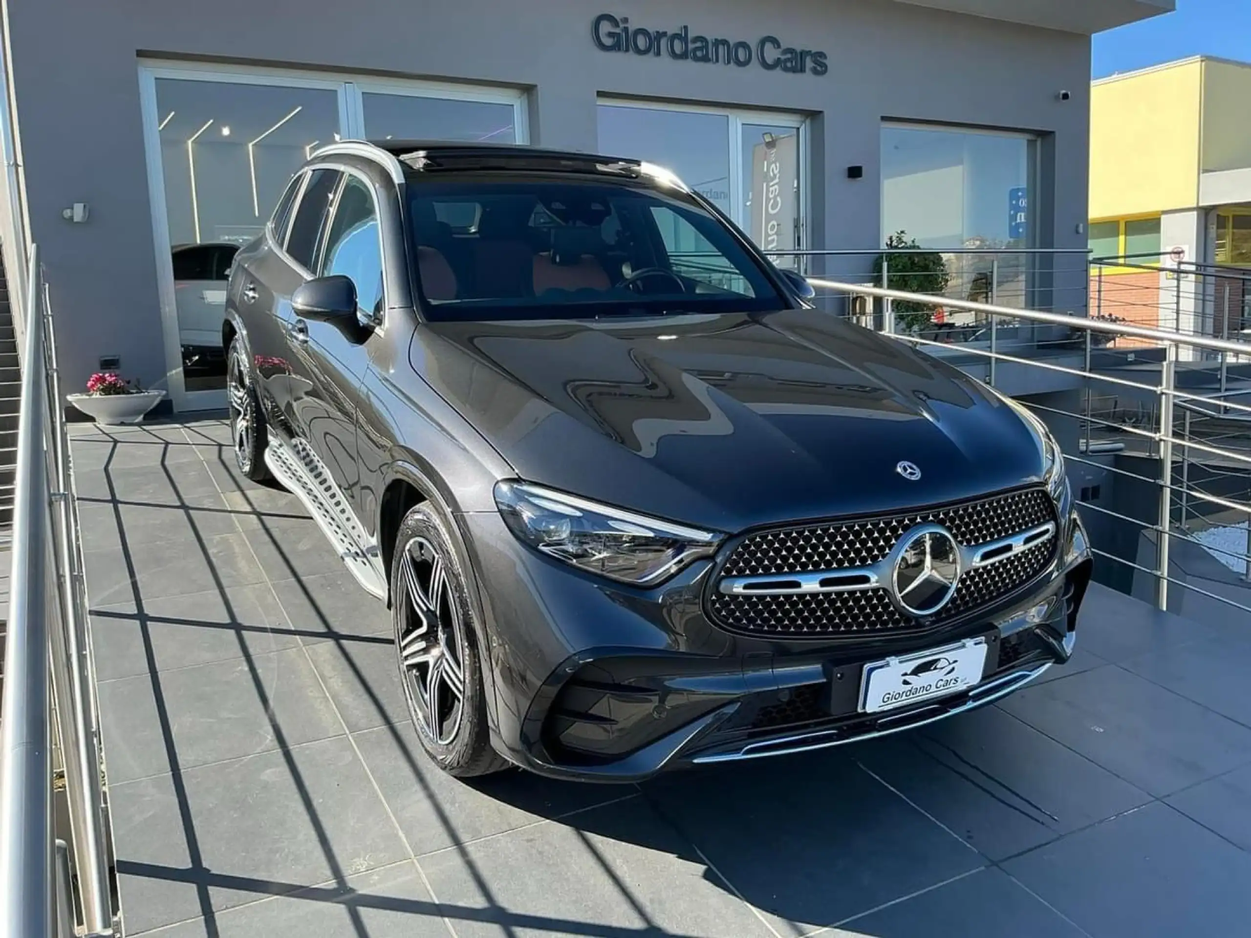 Mercedes-Benz - GLC 300