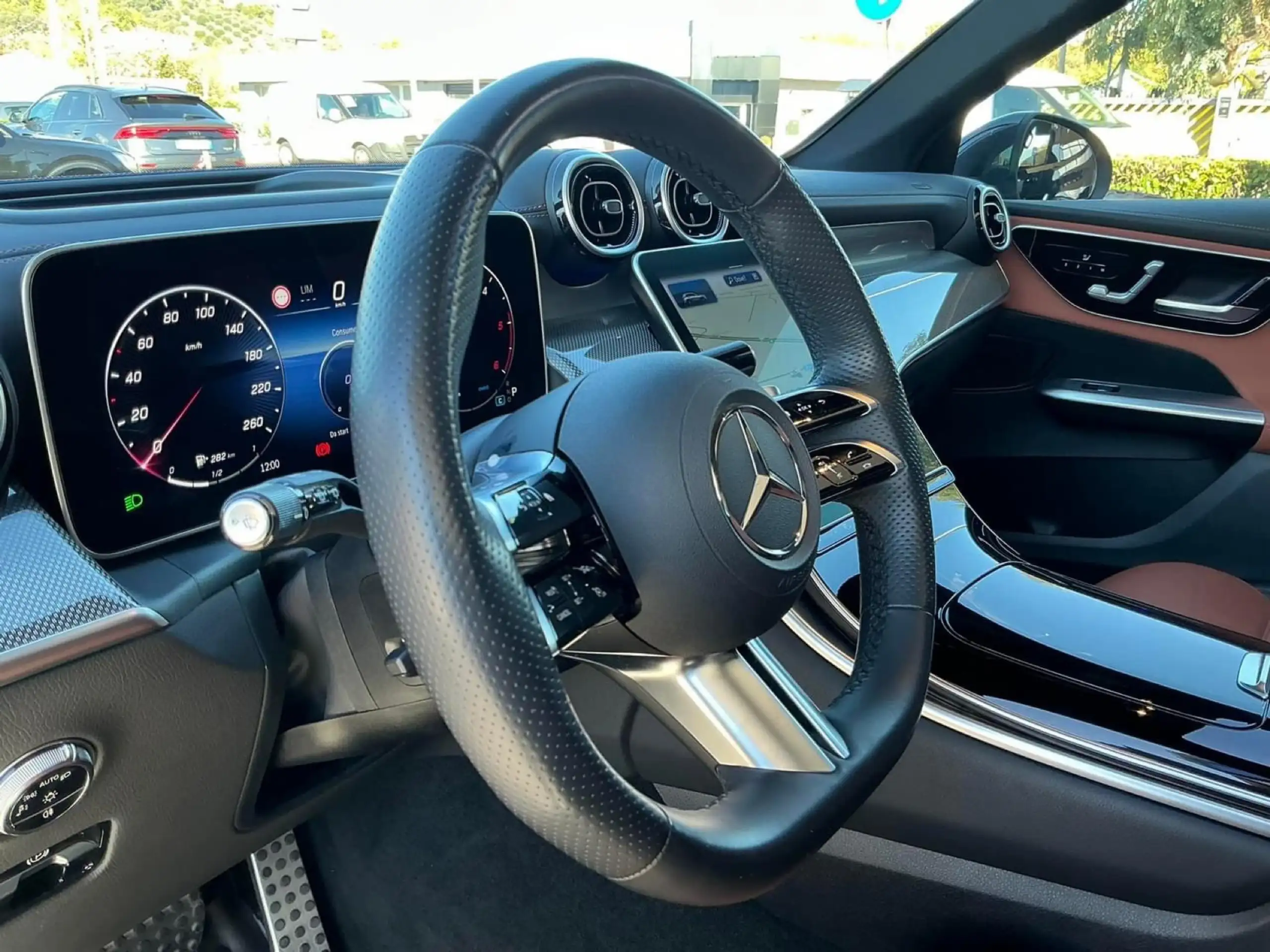 Mercedes-Benz - GLC 300