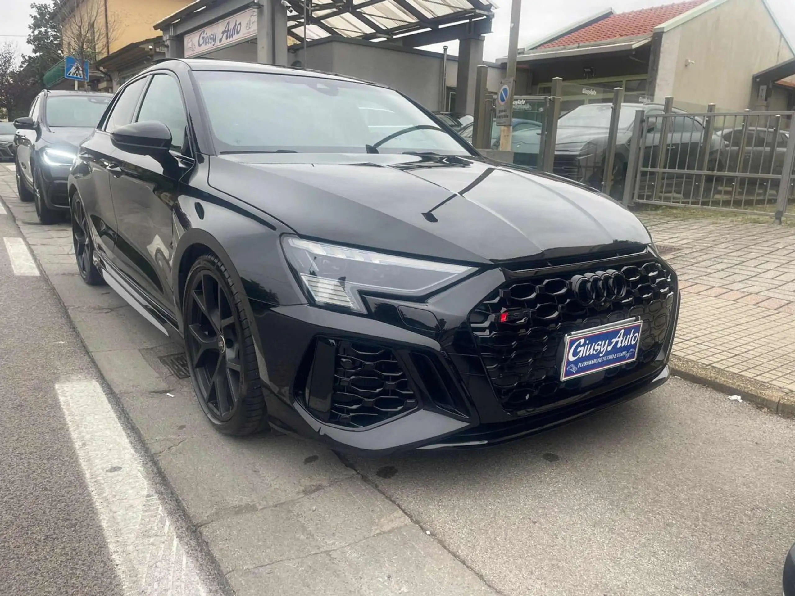 Audi - RS3