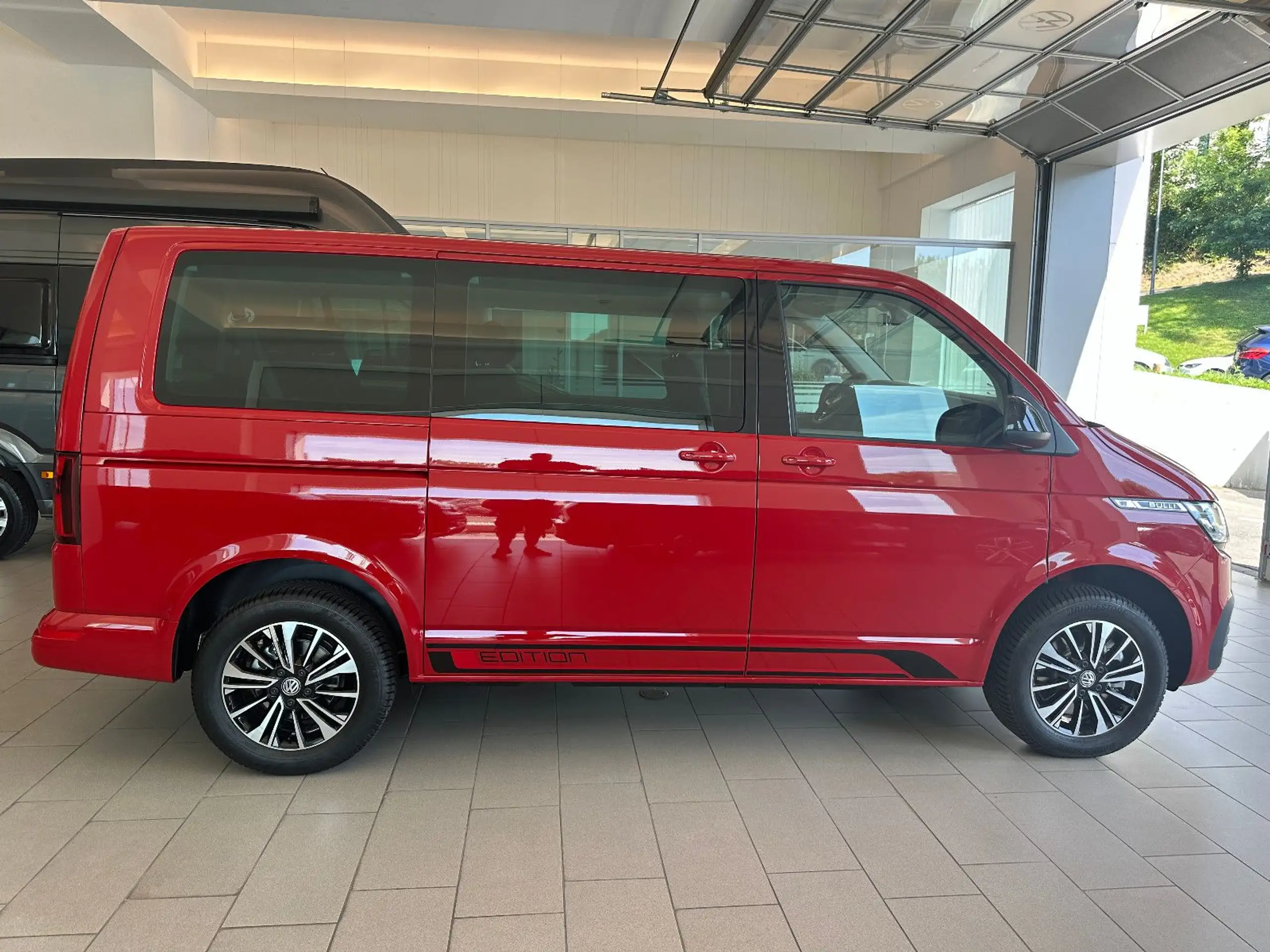 Volkswagen - T6 Caravelle