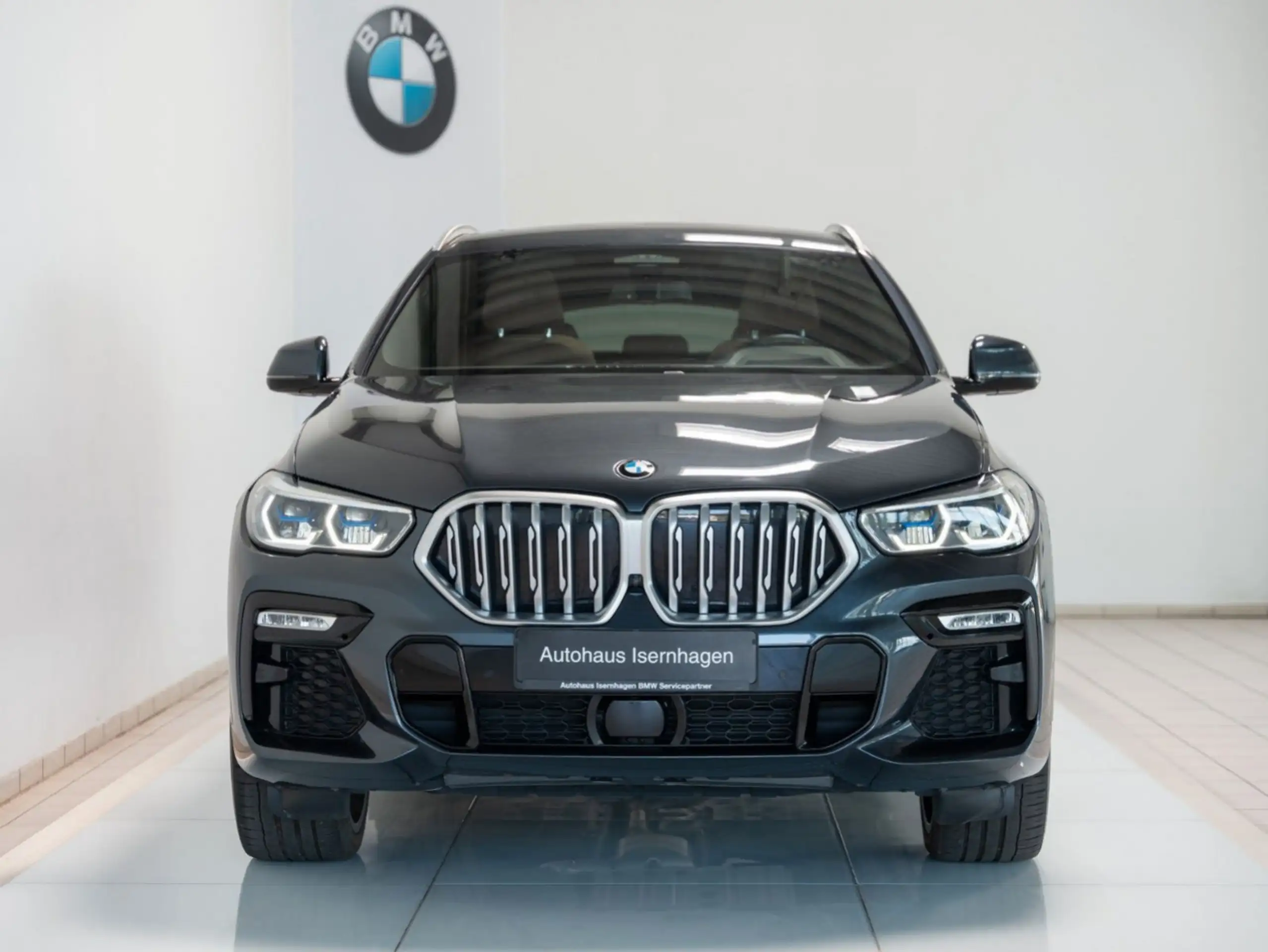 BMW - X6