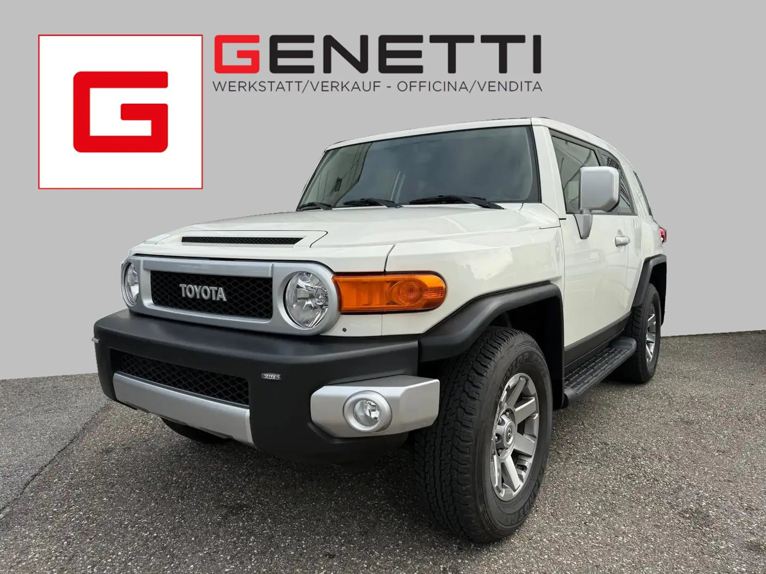 Toyota FJ Cruiser 2020