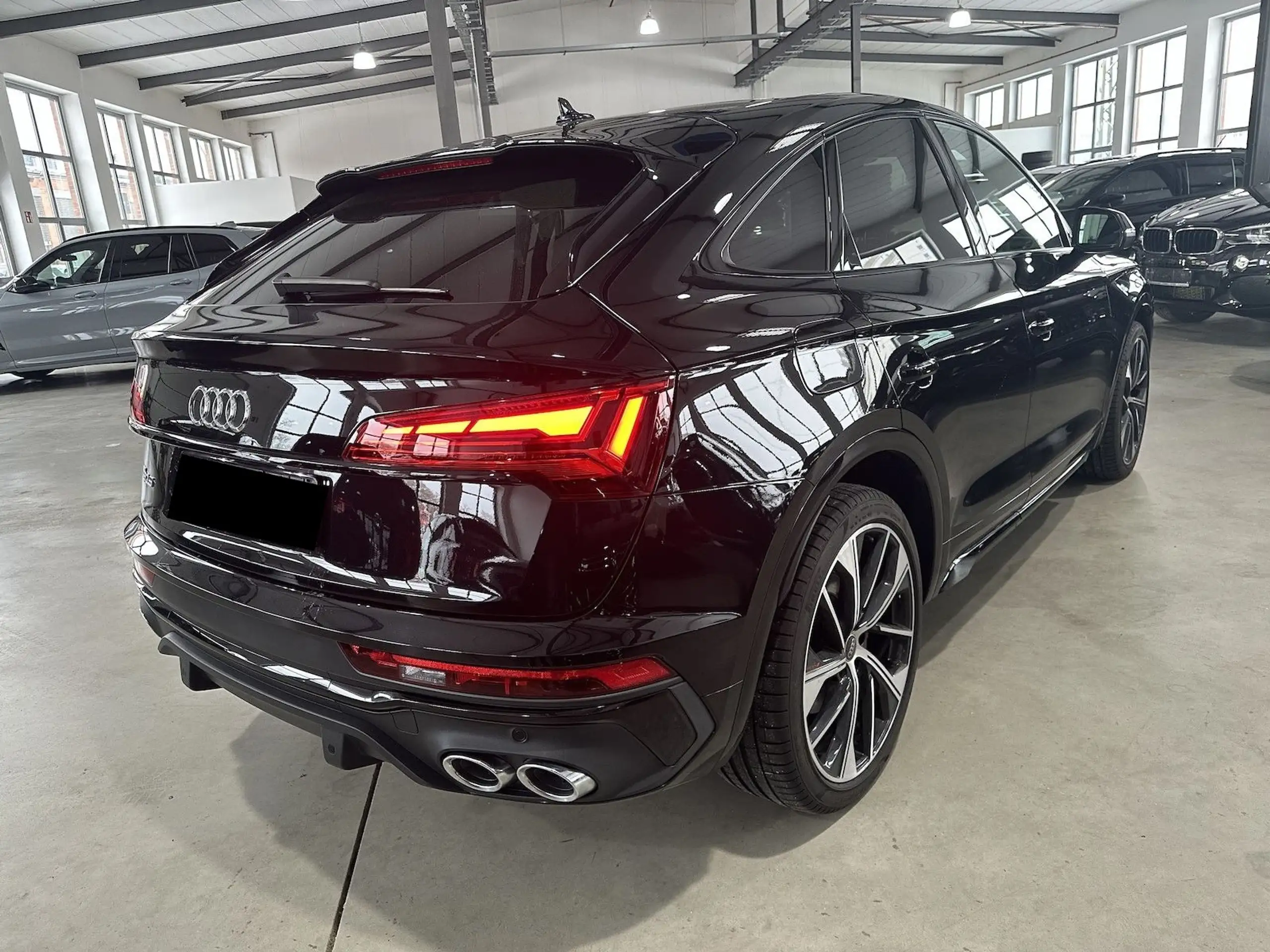 Audi - SQ5