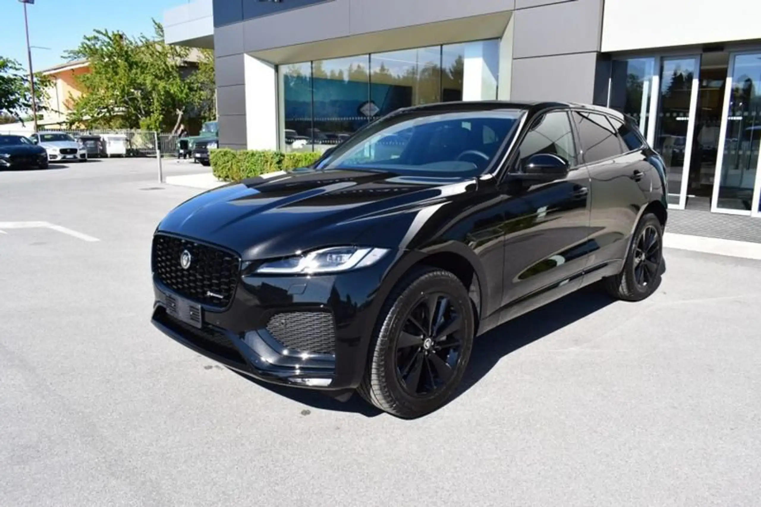 Jaguar - F-Pace