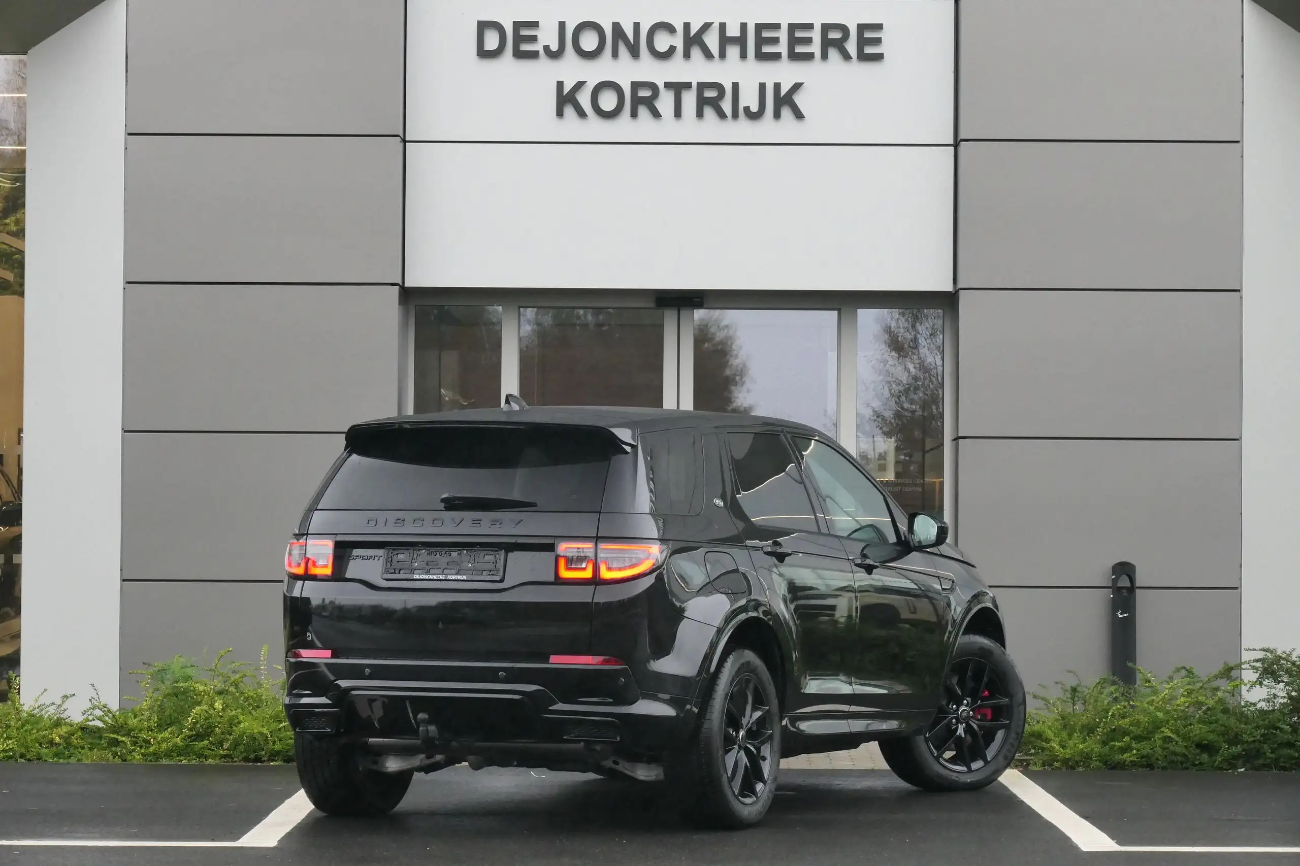 Land Rover - Discovery Sport