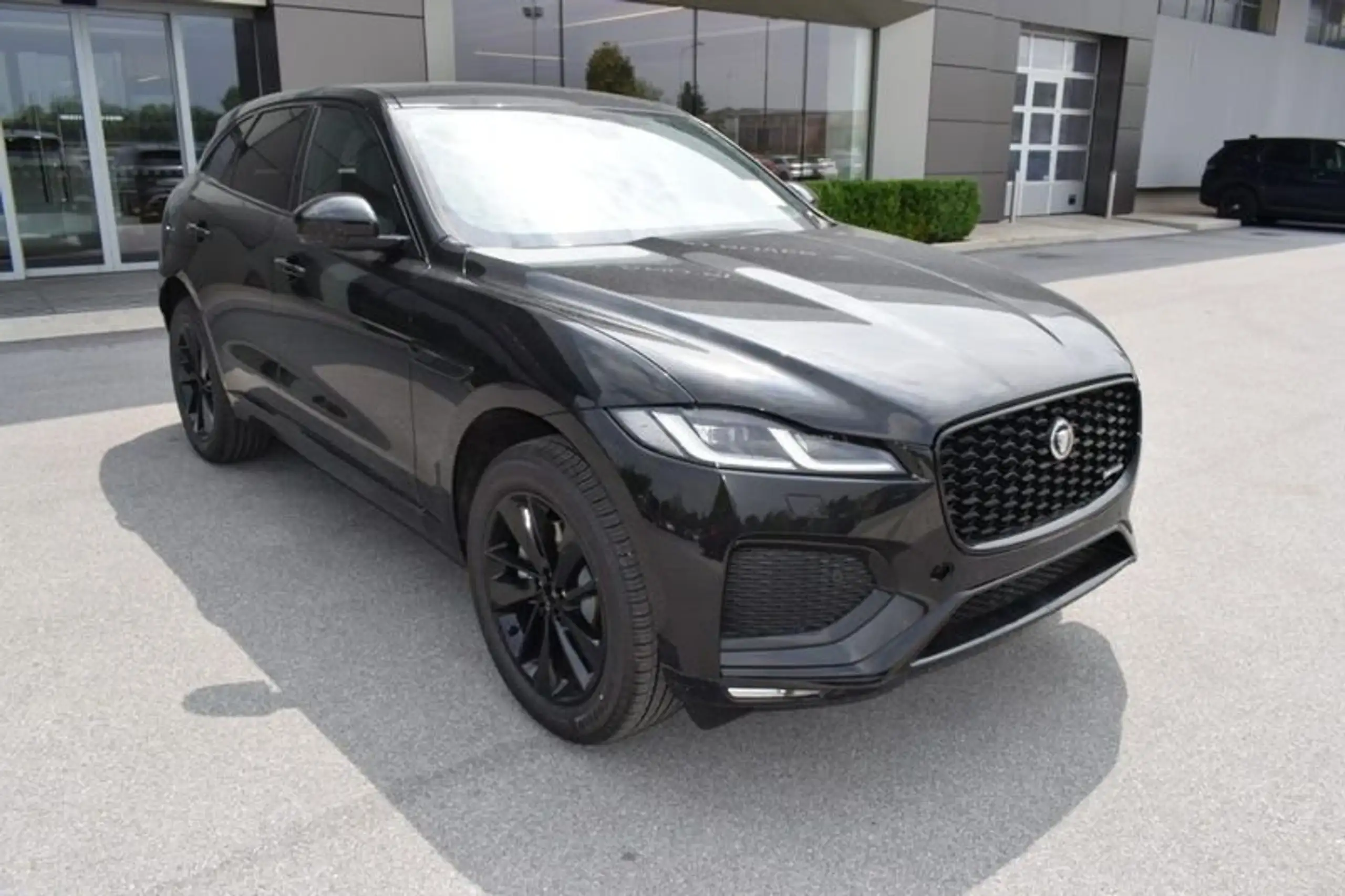 Jaguar - F-Pace