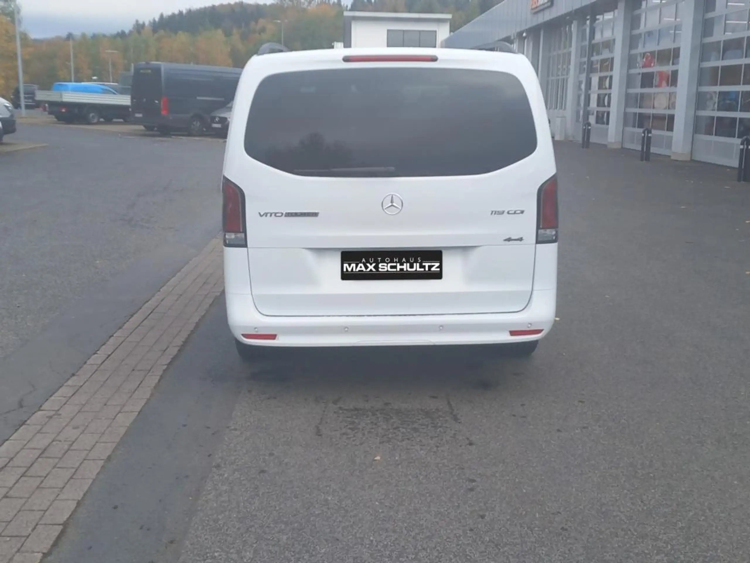 Mercedes-Benz - Vito