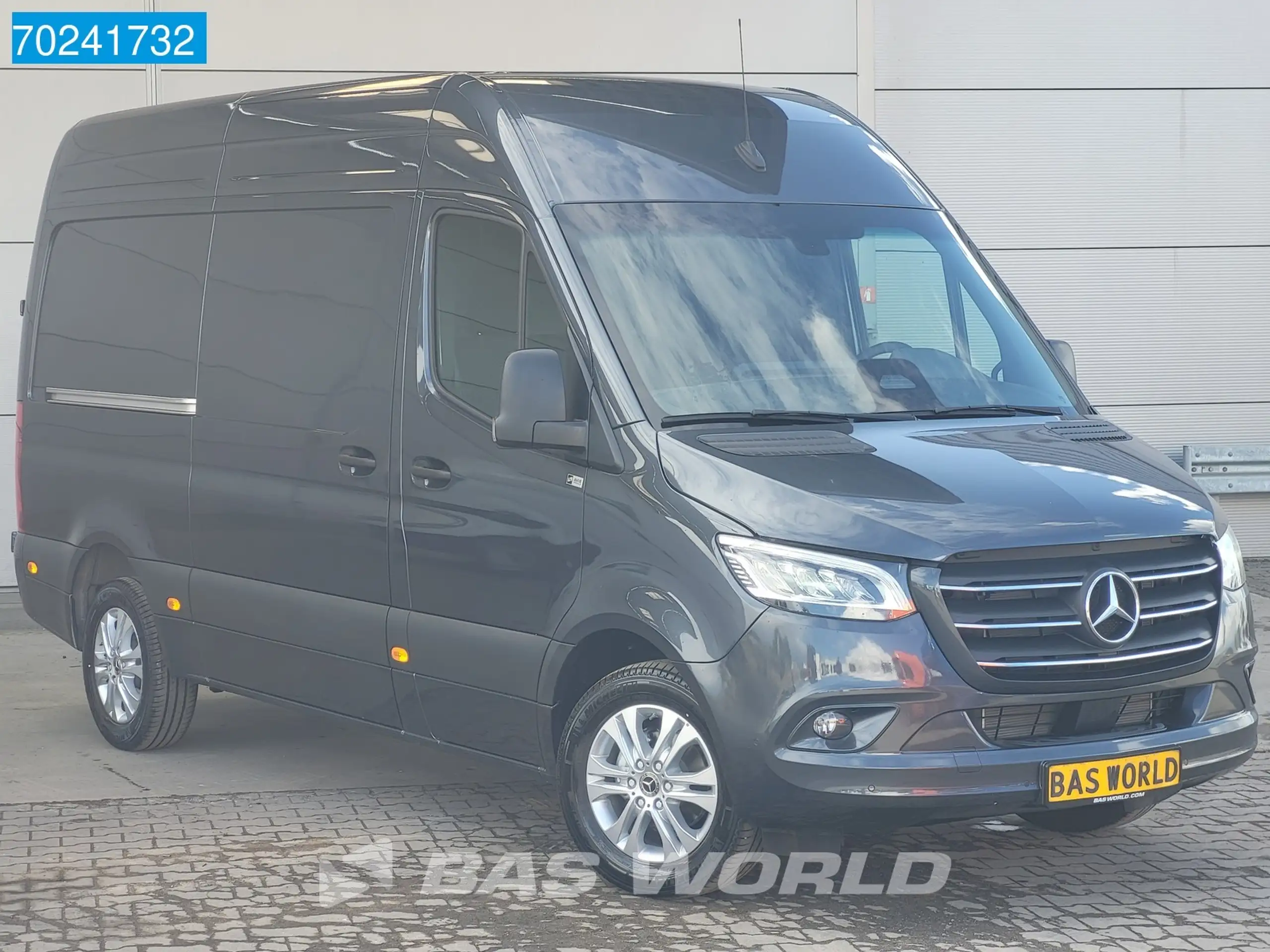 Mercedes-Benz - Sprinter