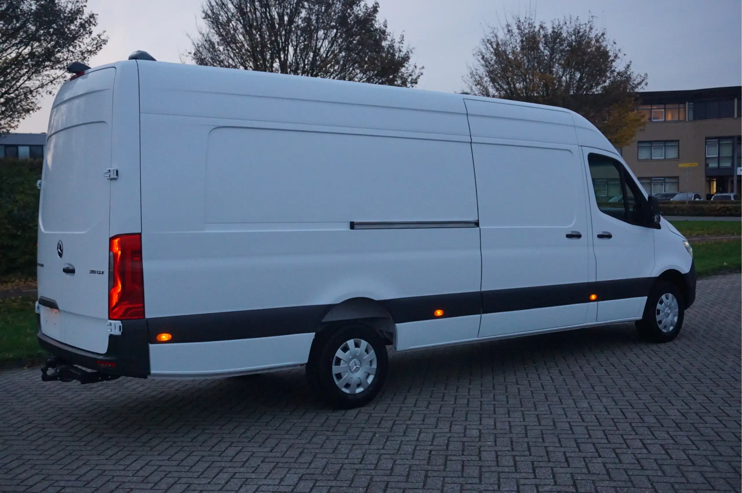 Mercedes-Benz - Sprinter