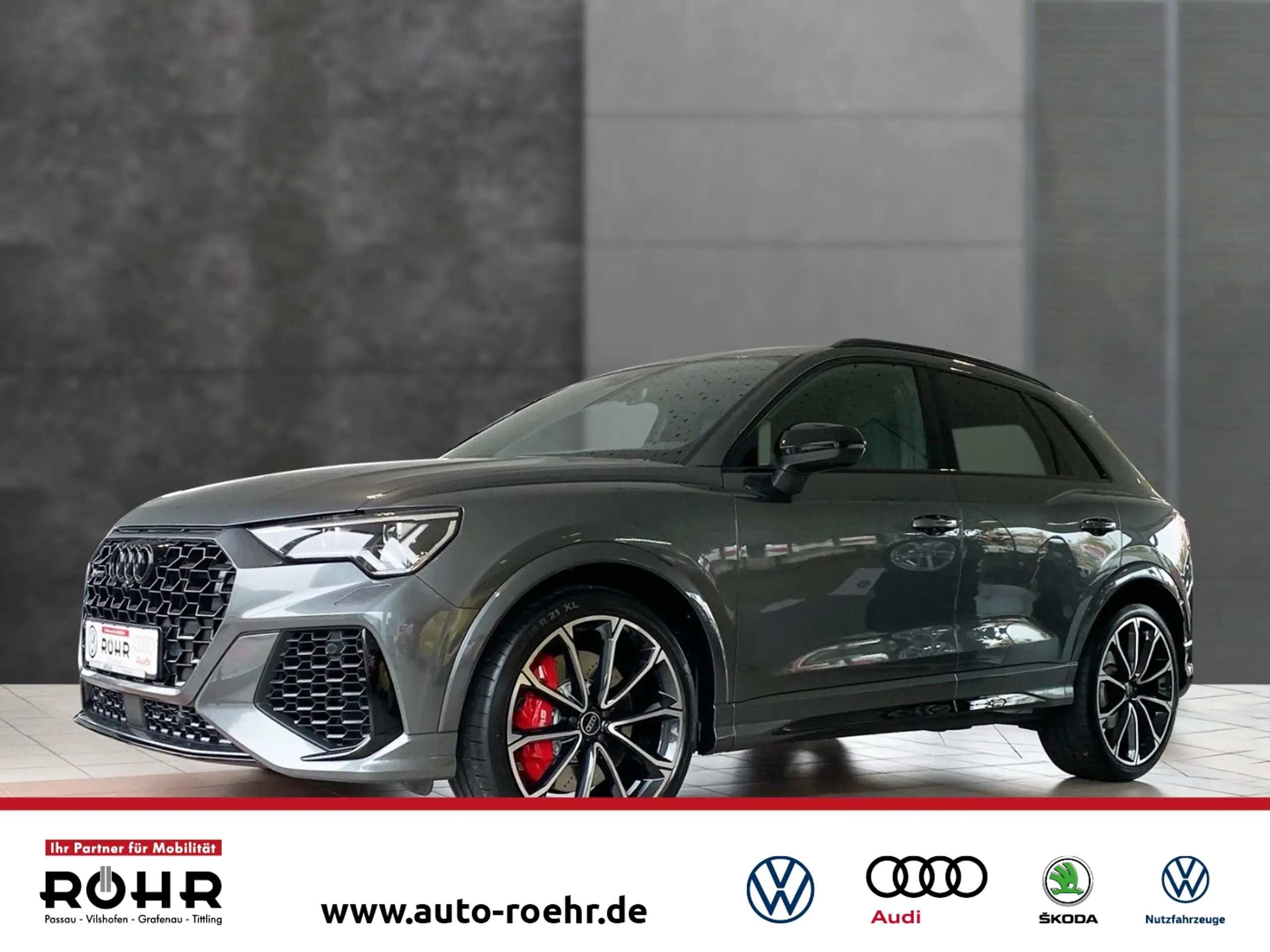 Audi - RS Q3