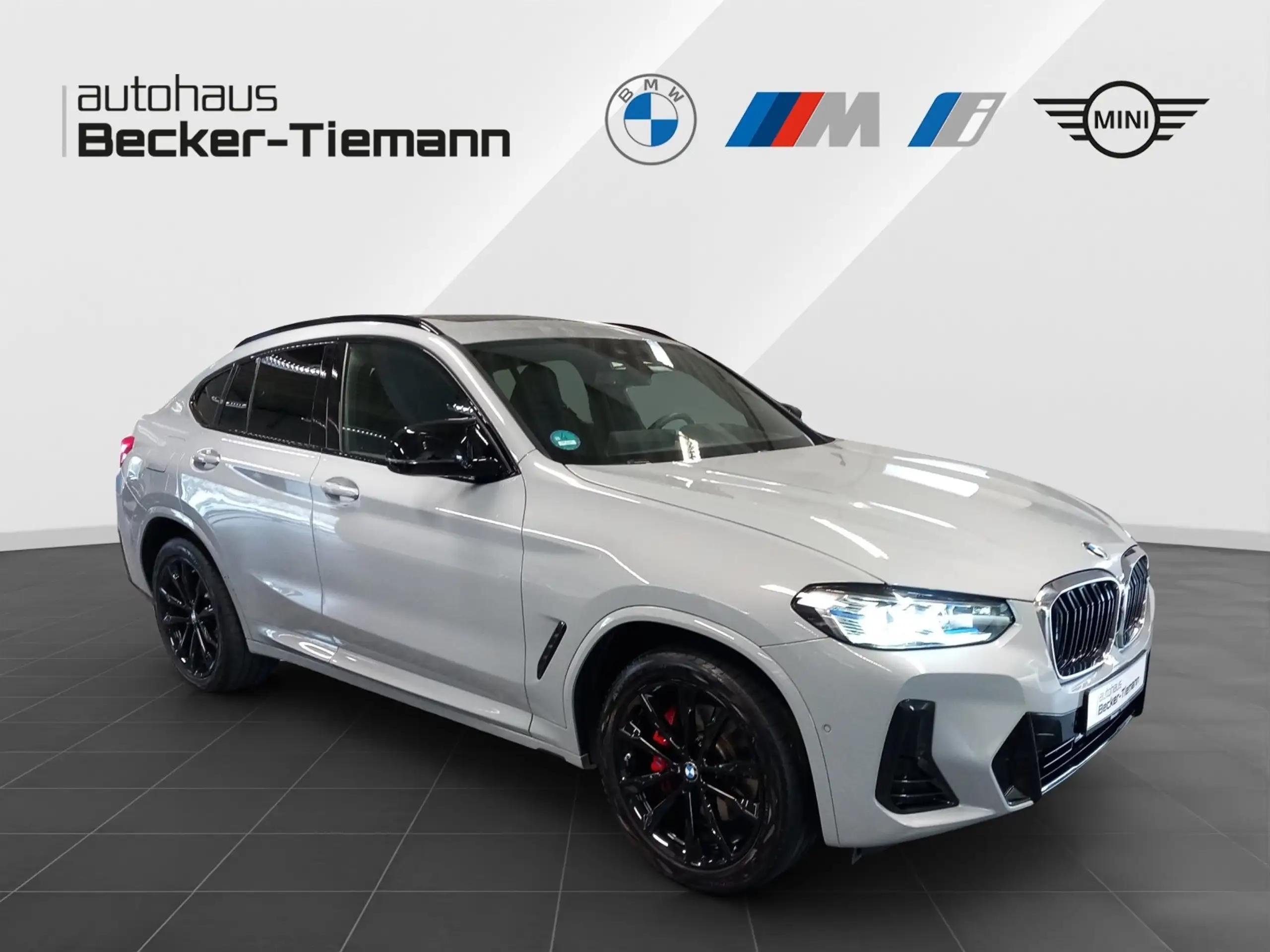 BMW - X4 M