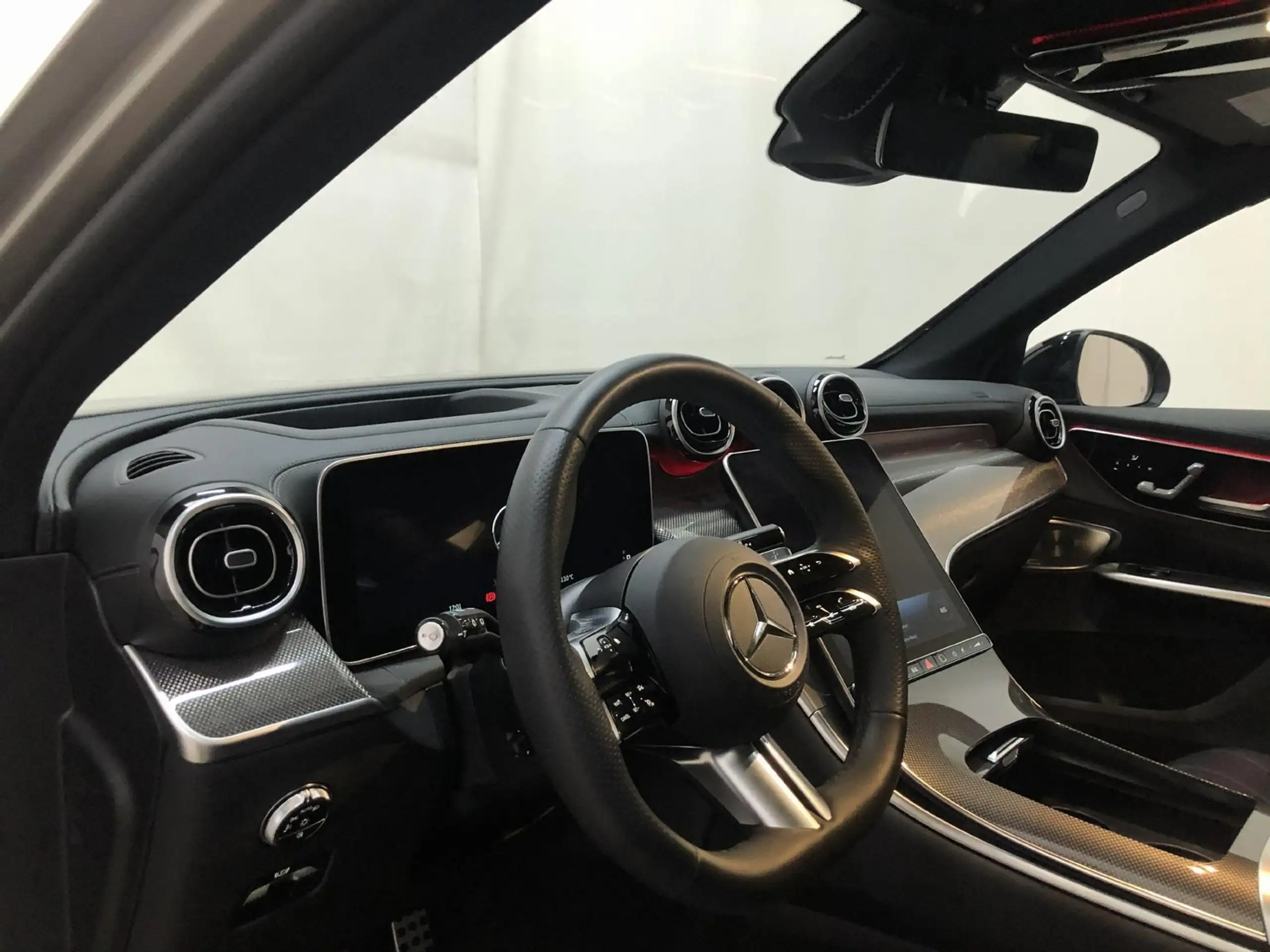 Mercedes-Benz - GLC 220