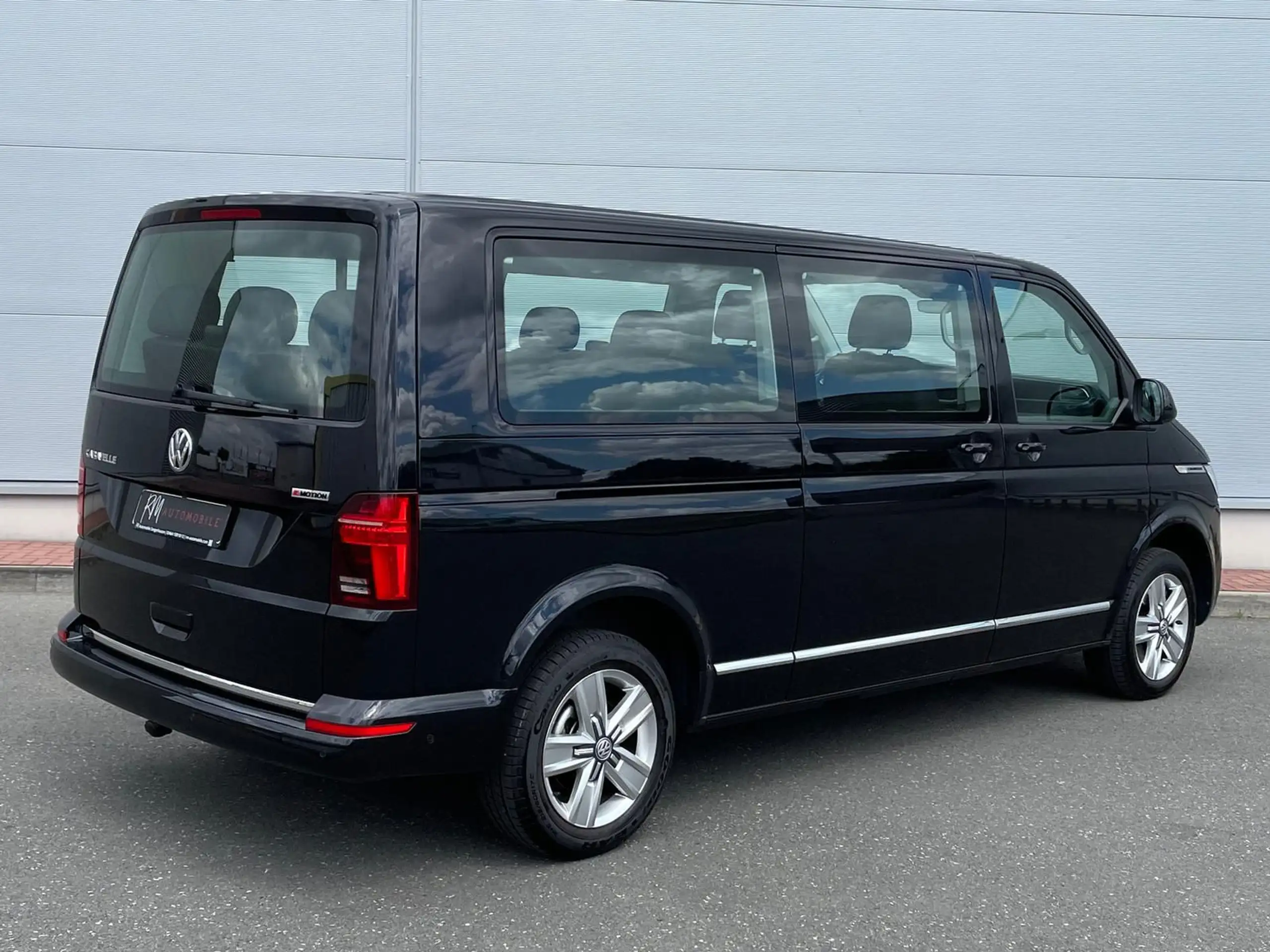 Volkswagen - T6 Caravelle