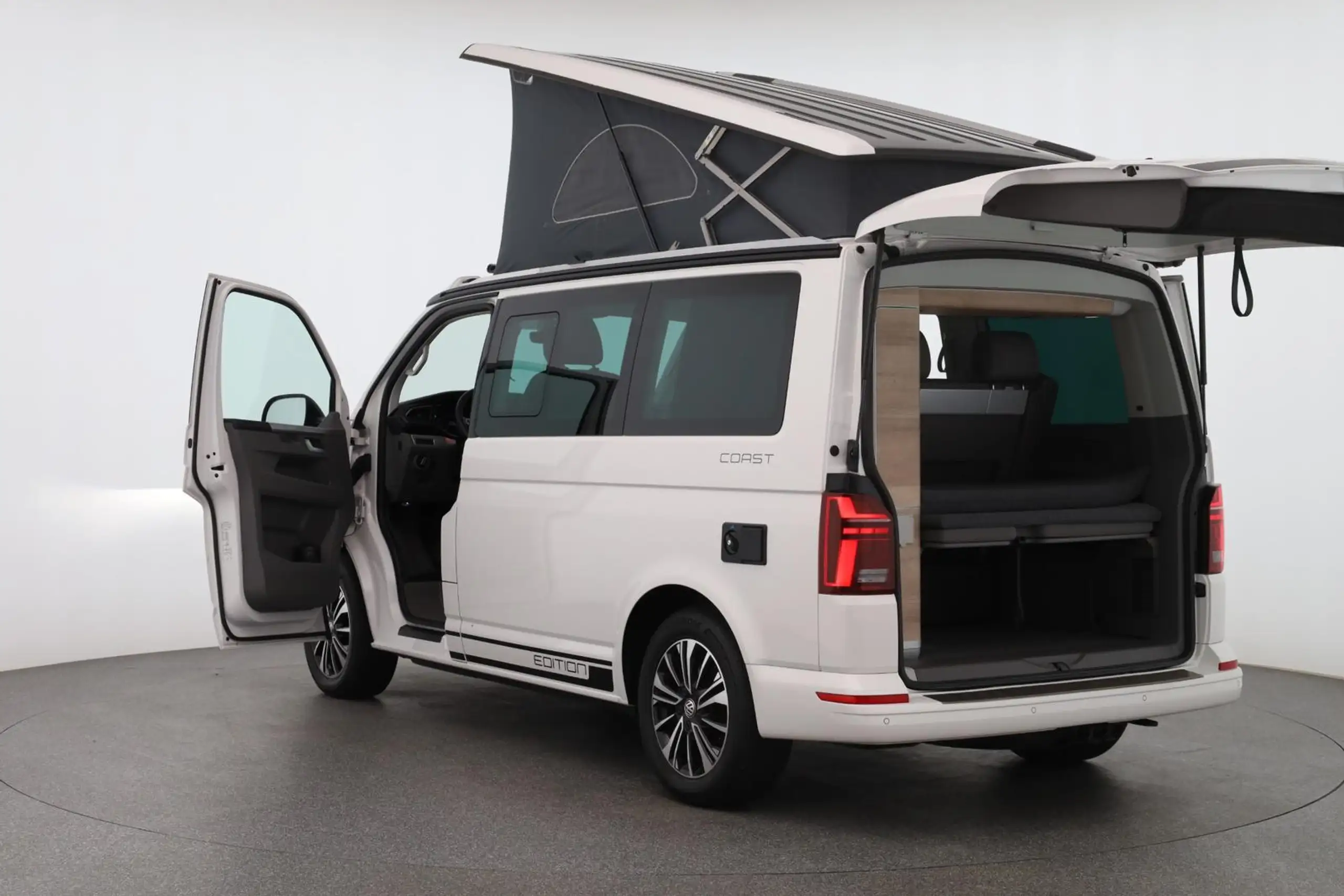 Volkswagen - T6.1 California