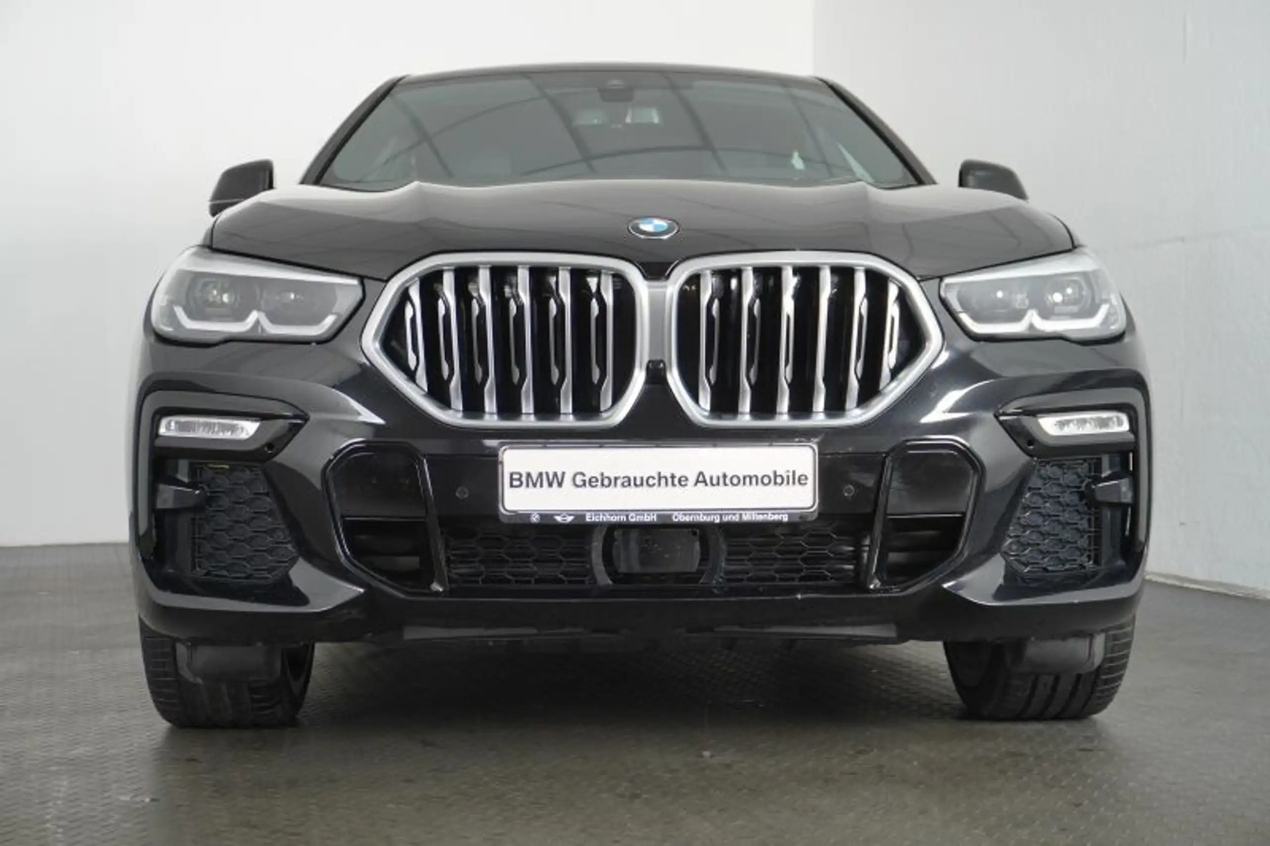 BMW - X6