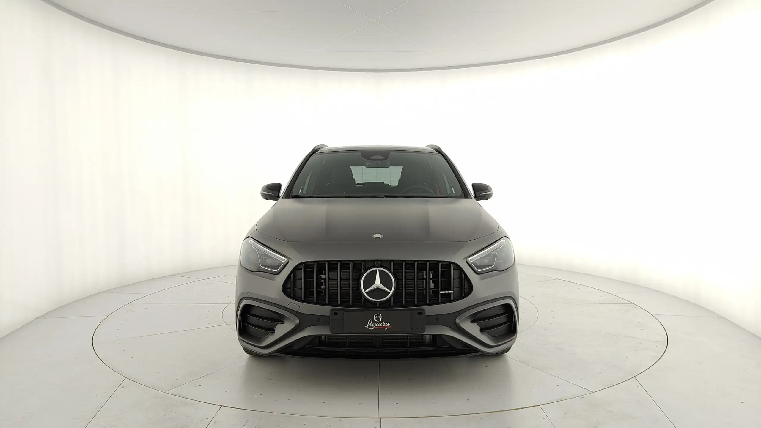 Mercedes-Benz - GLA 35 AMG