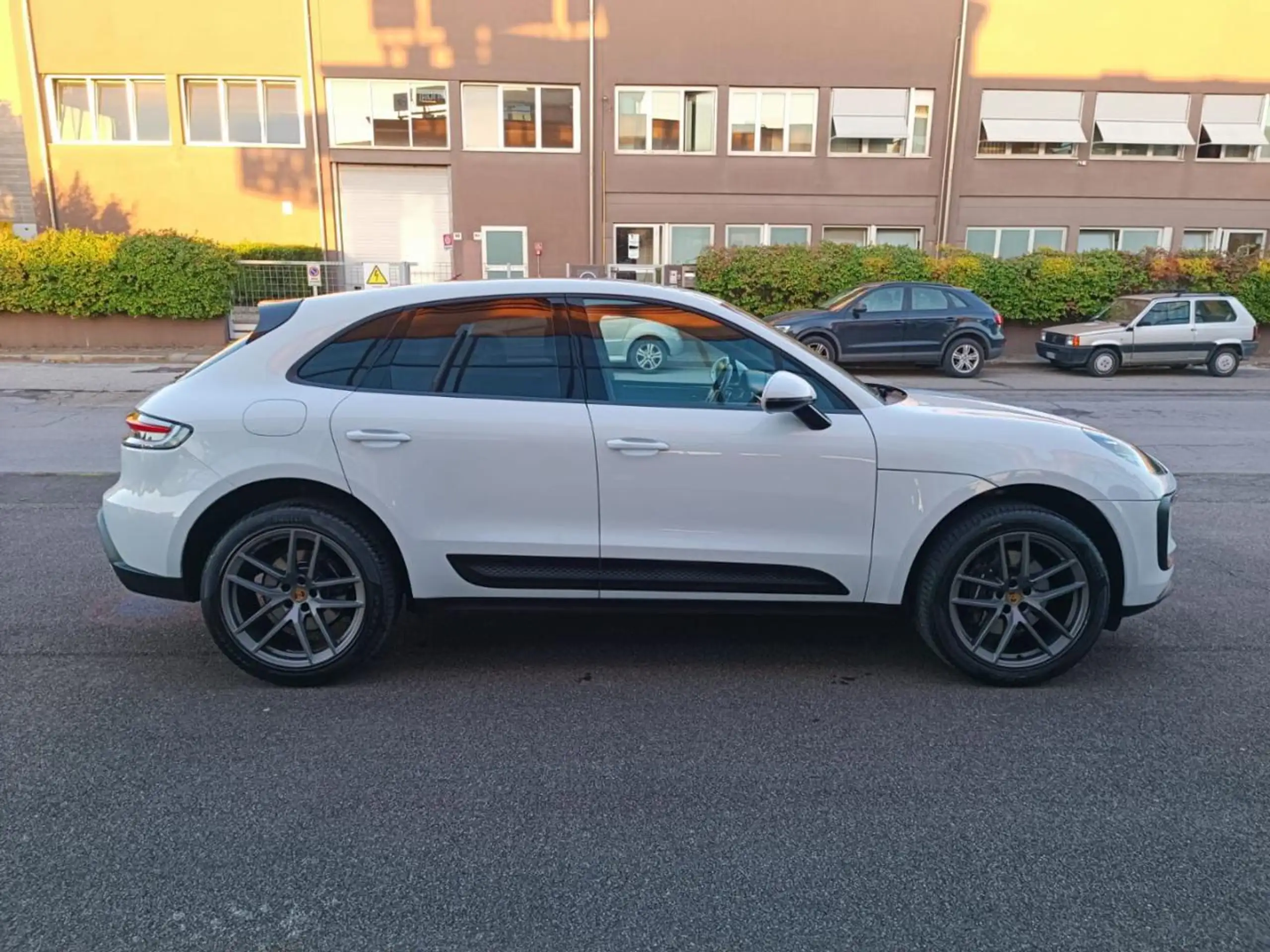 Porsche - Macan