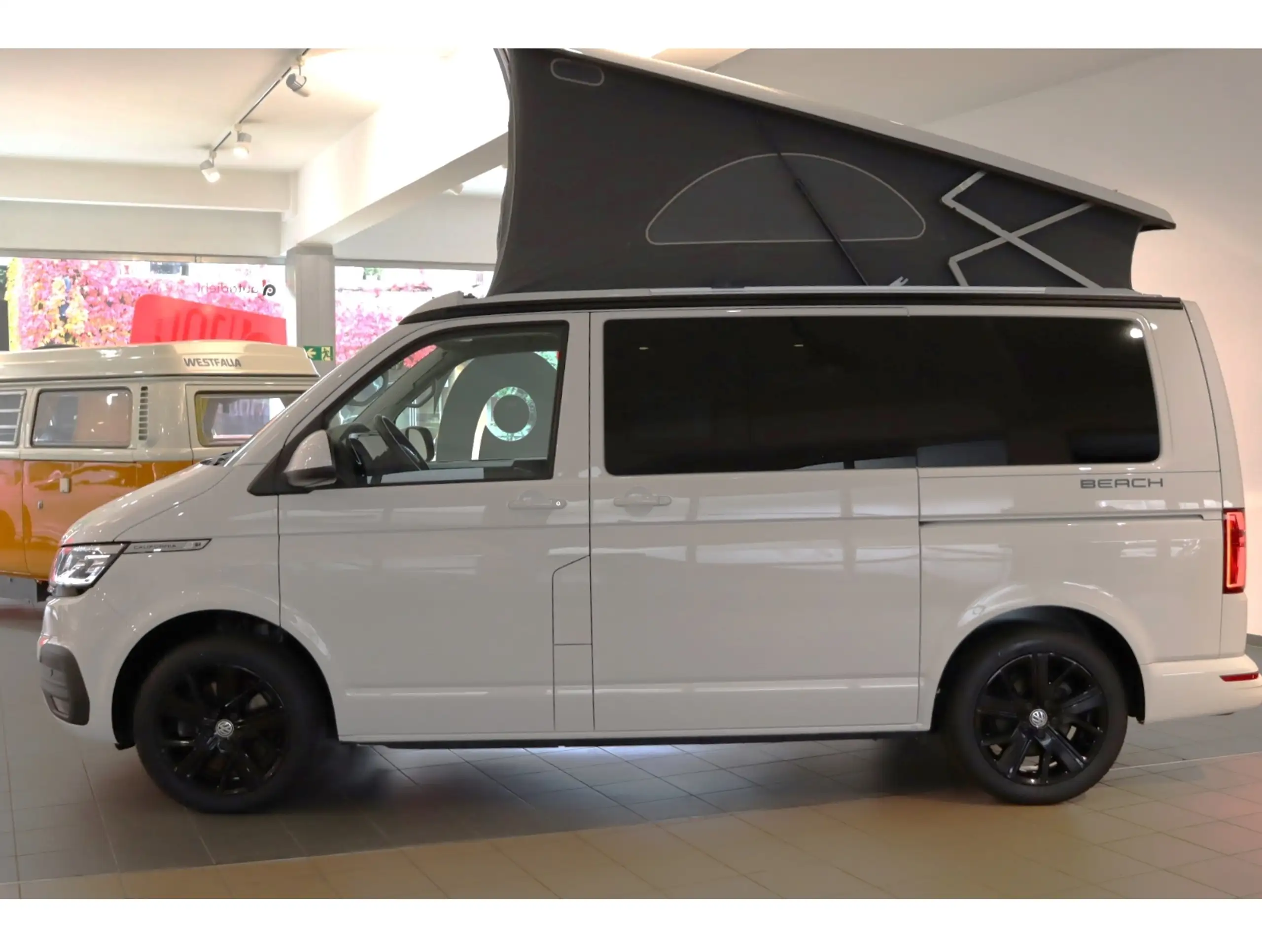 Volkswagen - T6.1 California