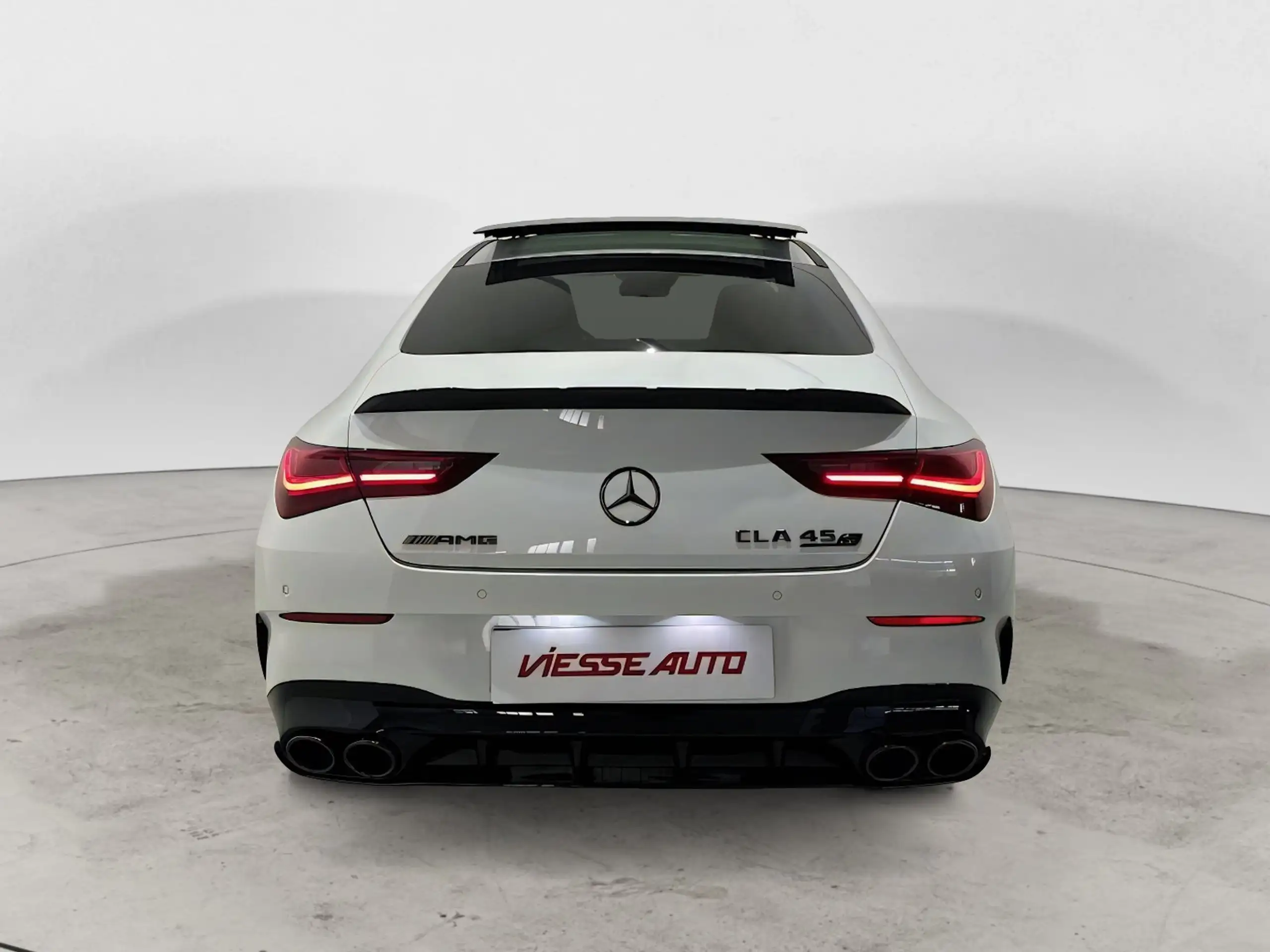 Mercedes-Benz - CLA 45 AMG