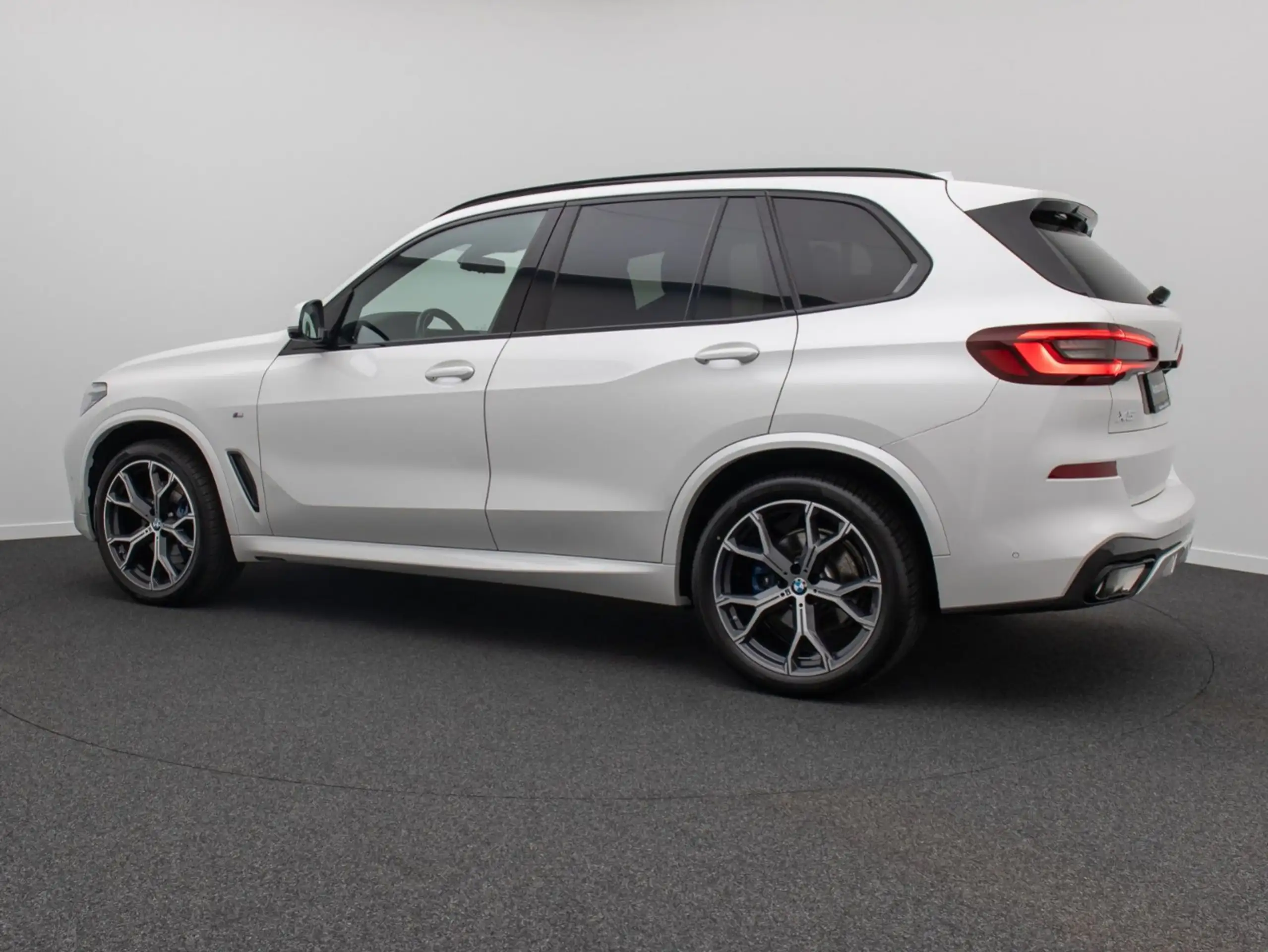 BMW - X5