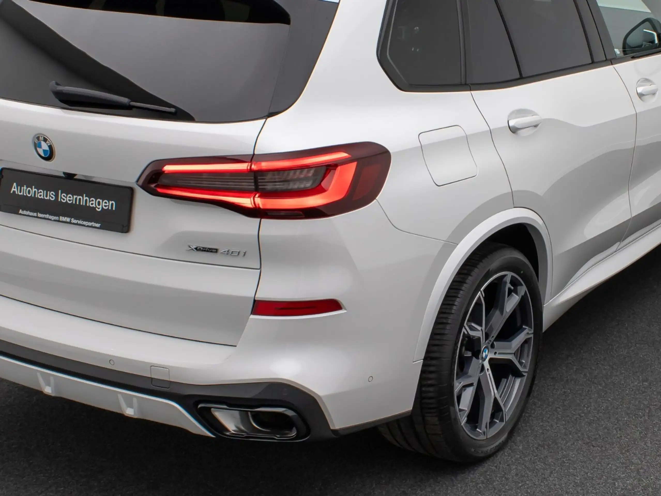 BMW - X5