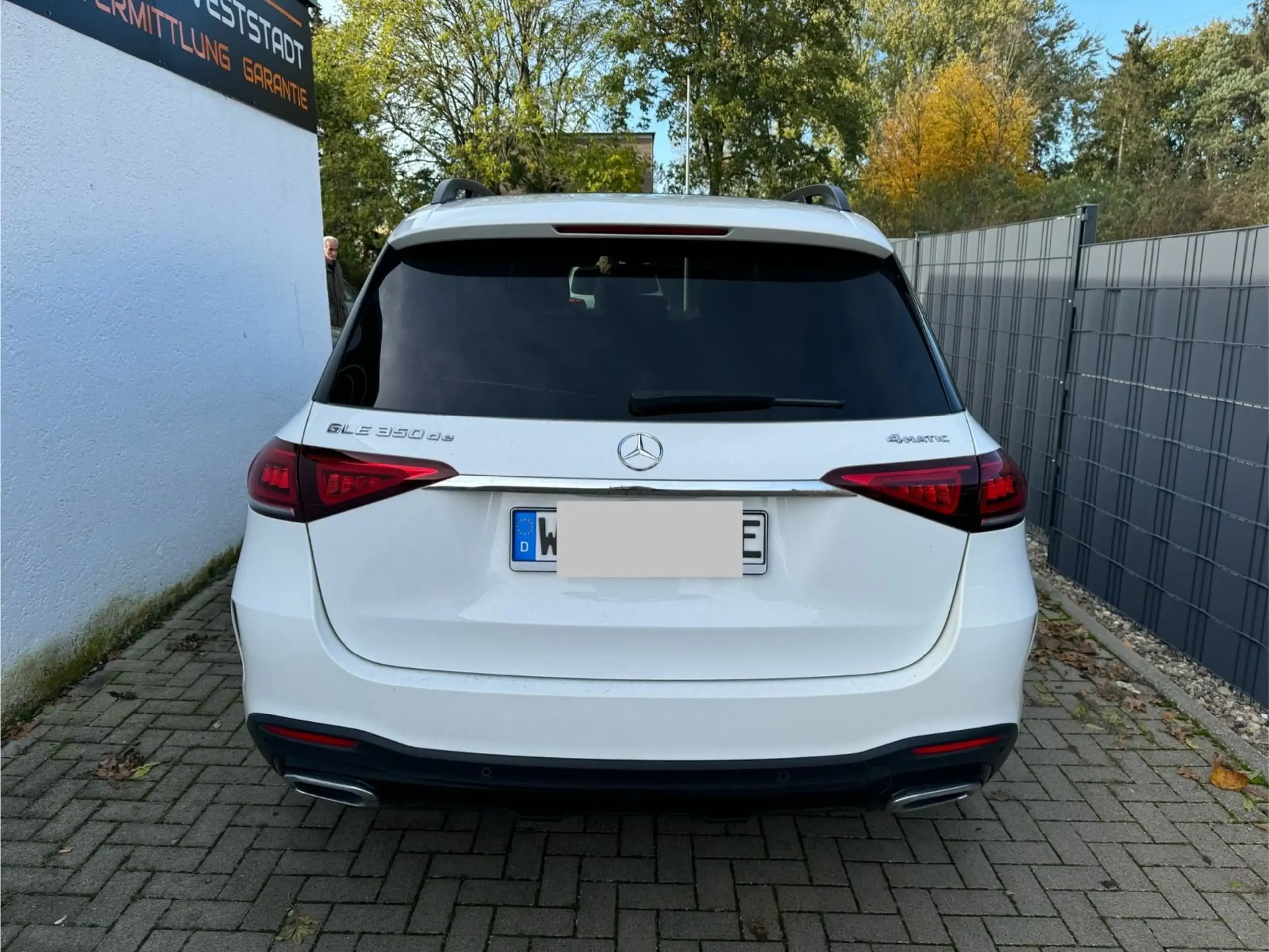 Mercedes-Benz - GLE 350