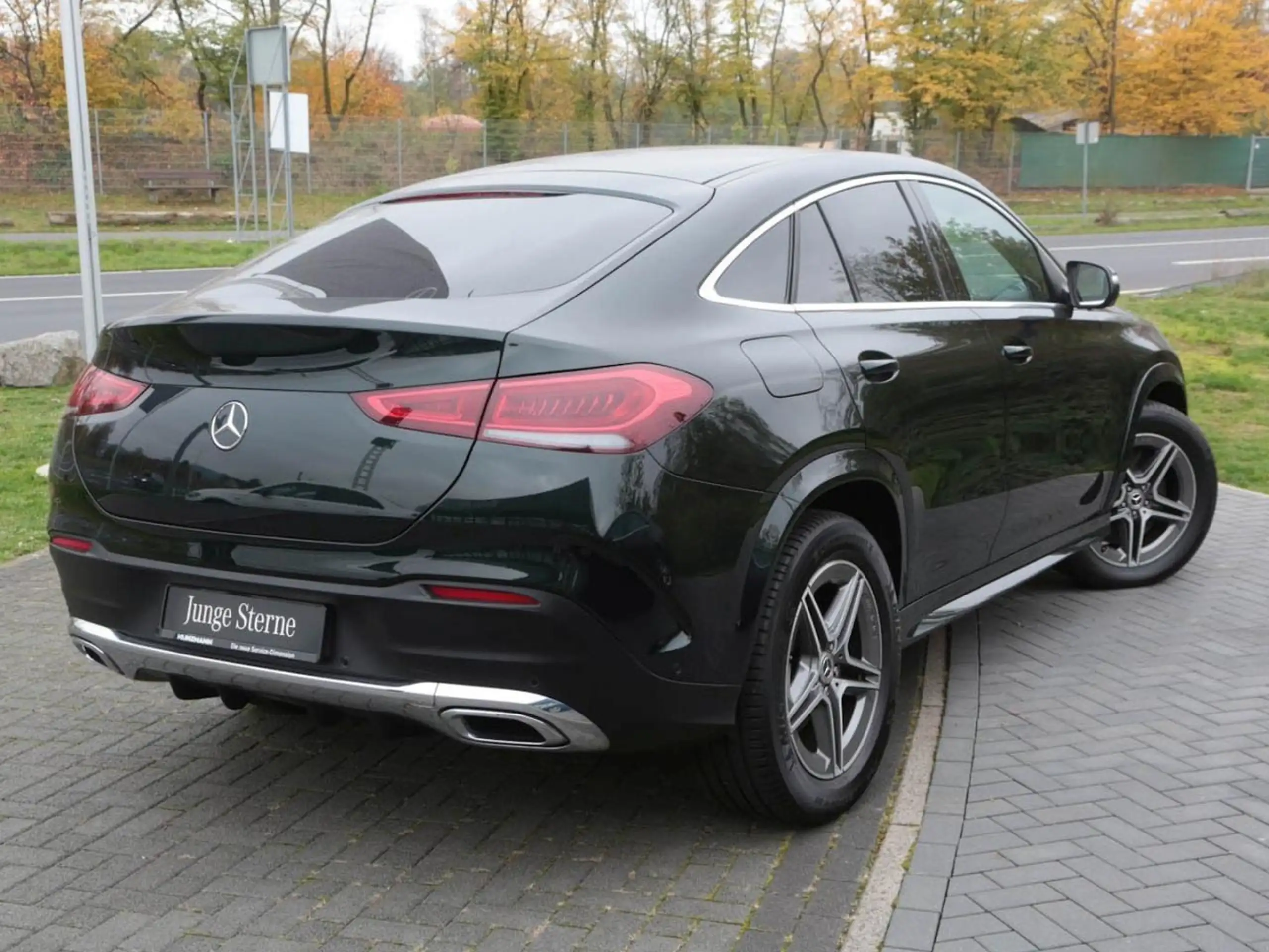 Mercedes-Benz - GLE 350