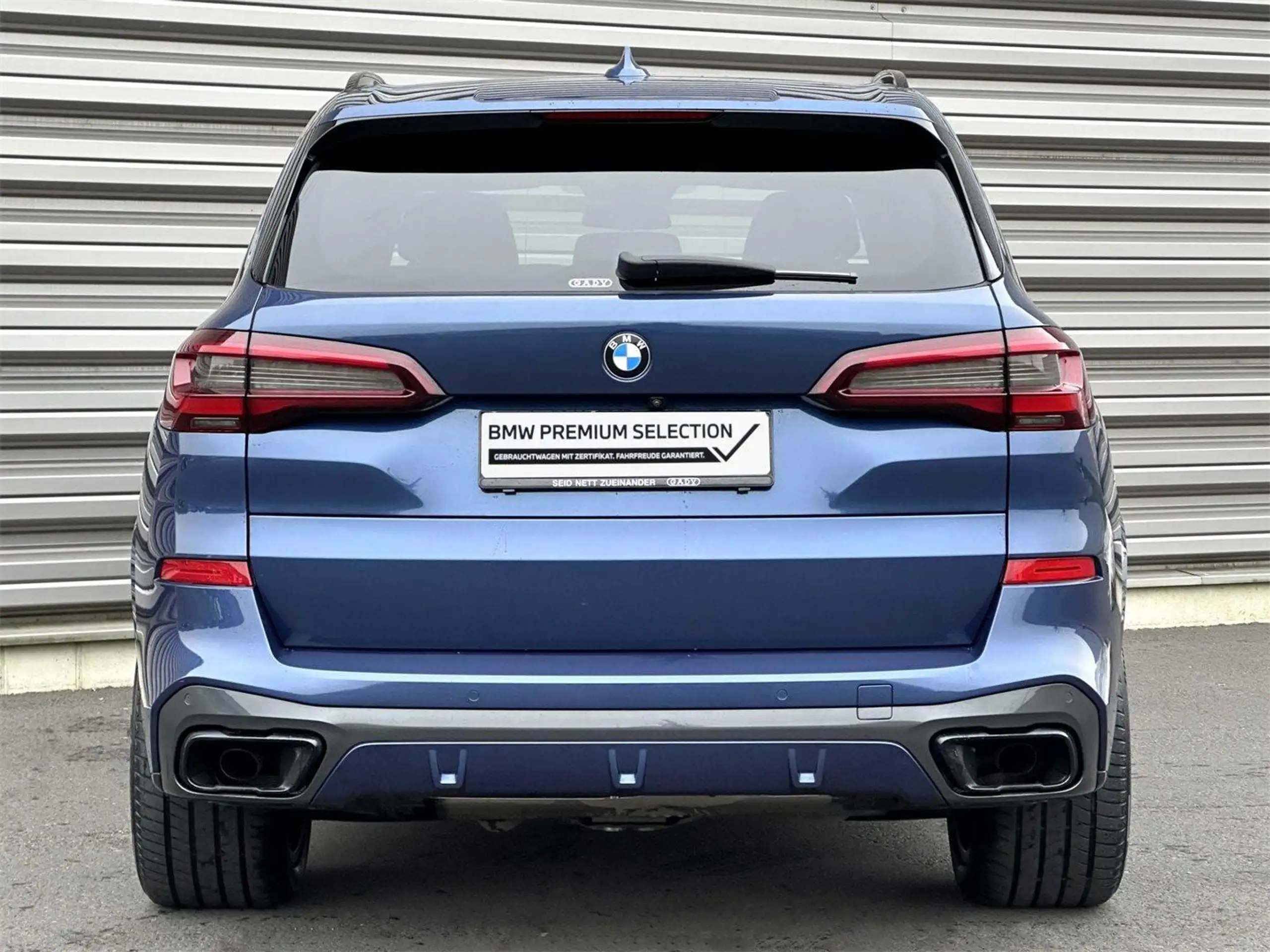 BMW - X5