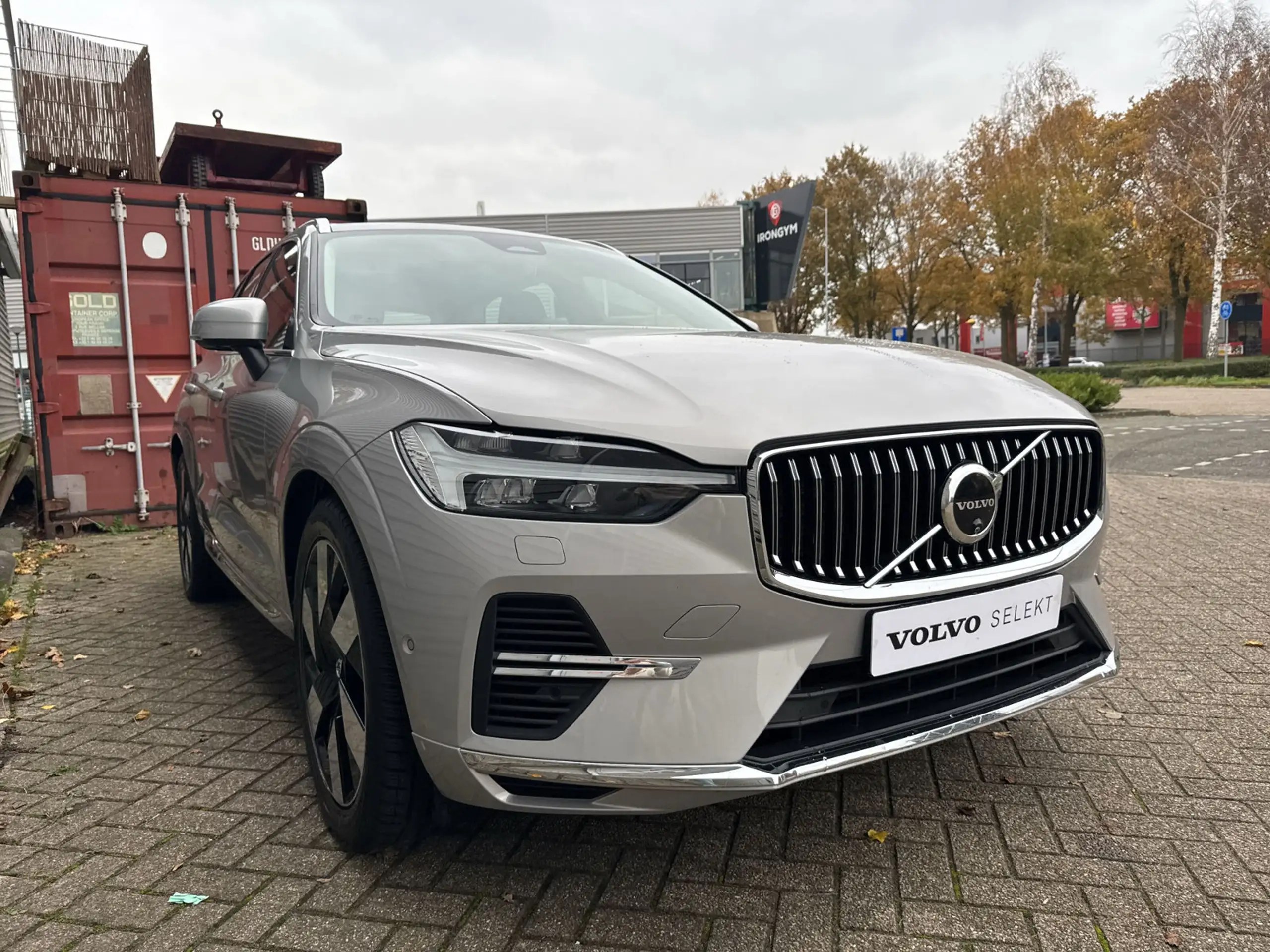 Volvo - XC60