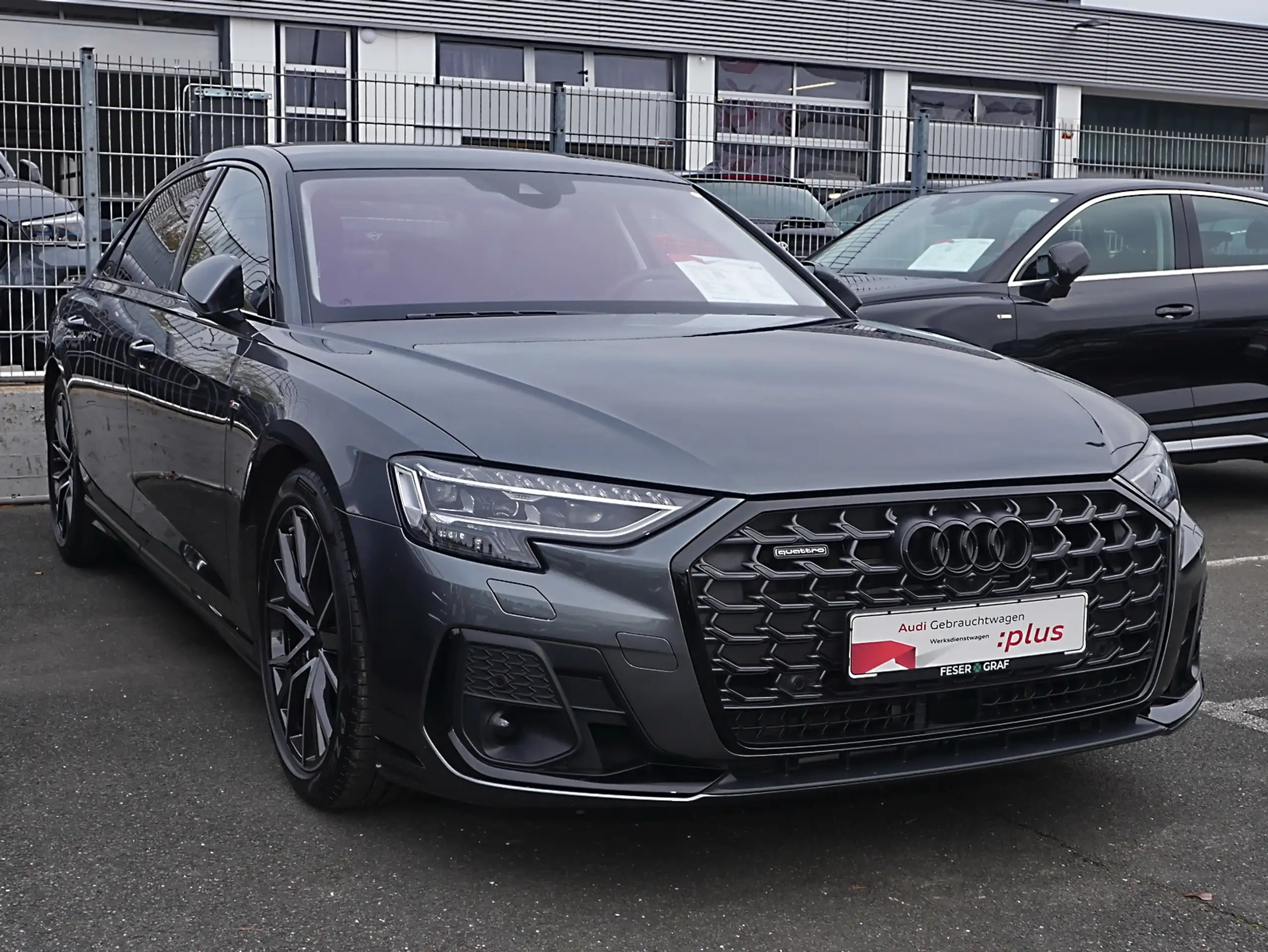 Audi - A8