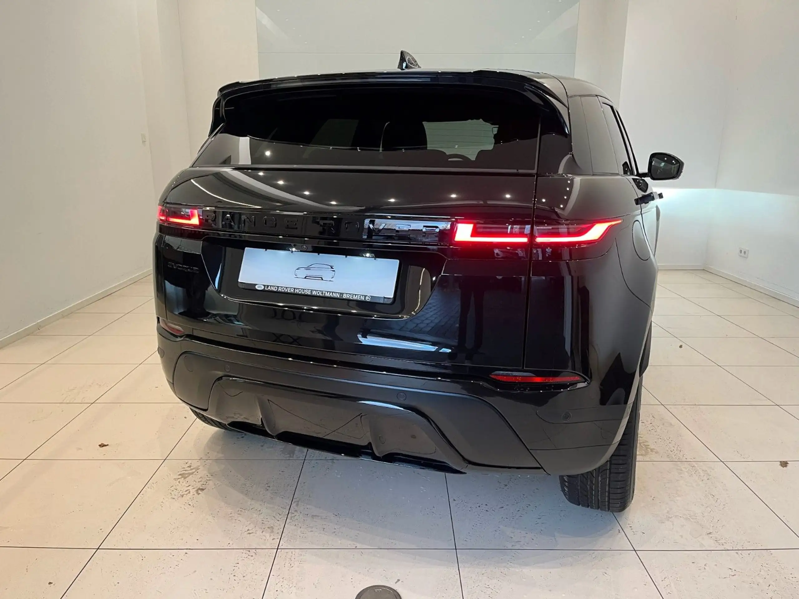 Land Rover - Range Rover Evoque