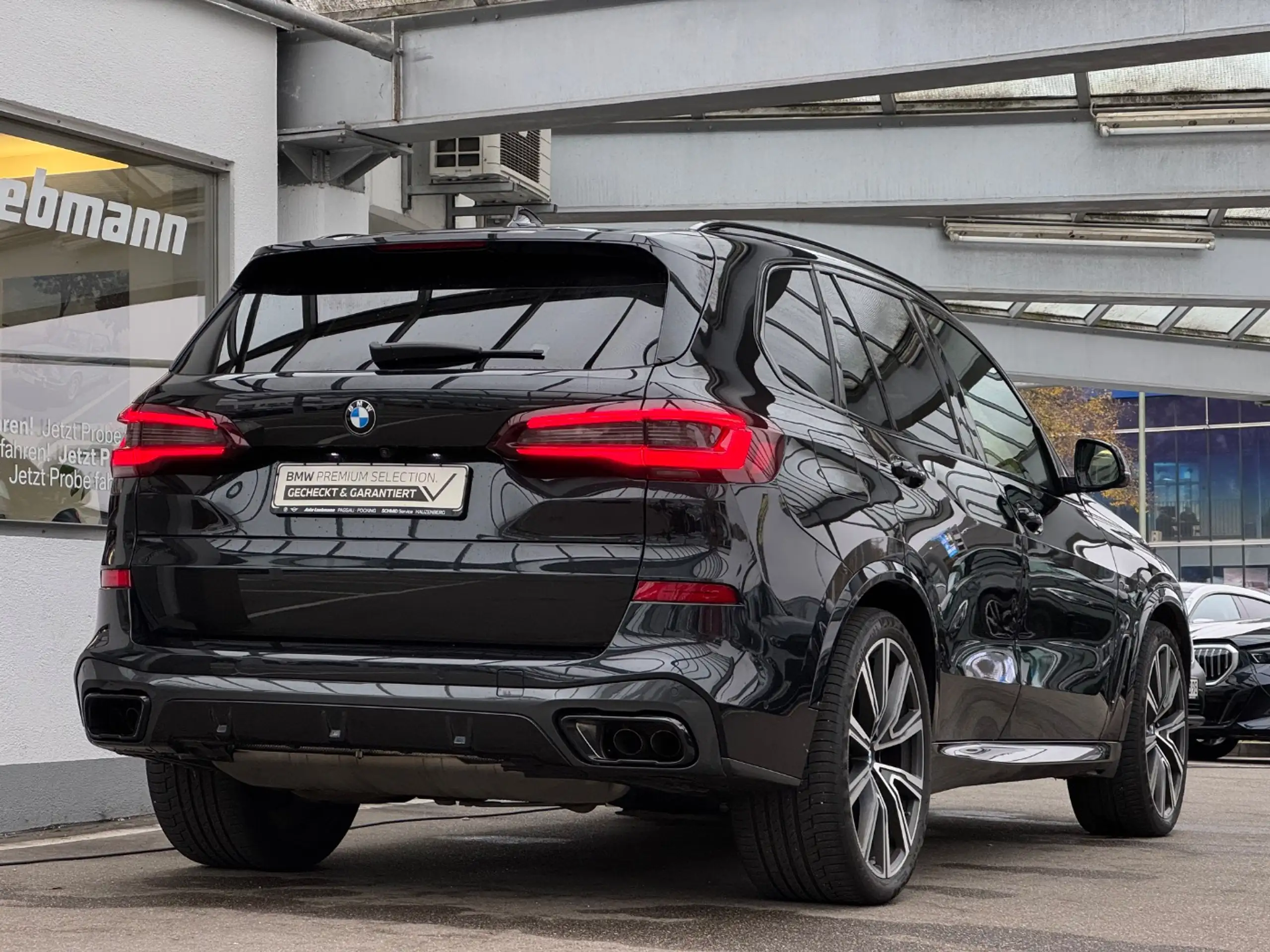 BMW - X5 M