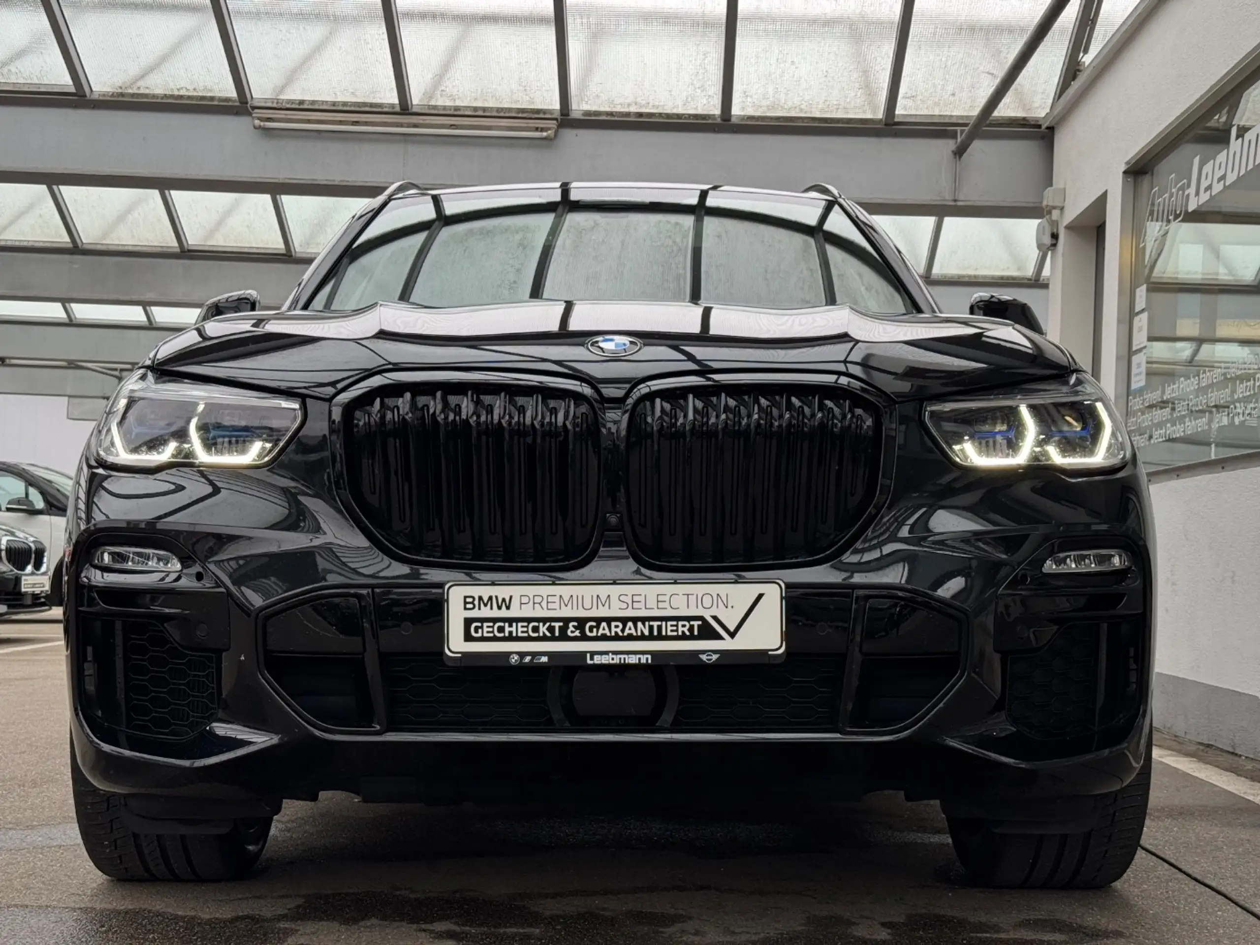 BMW - X5 M