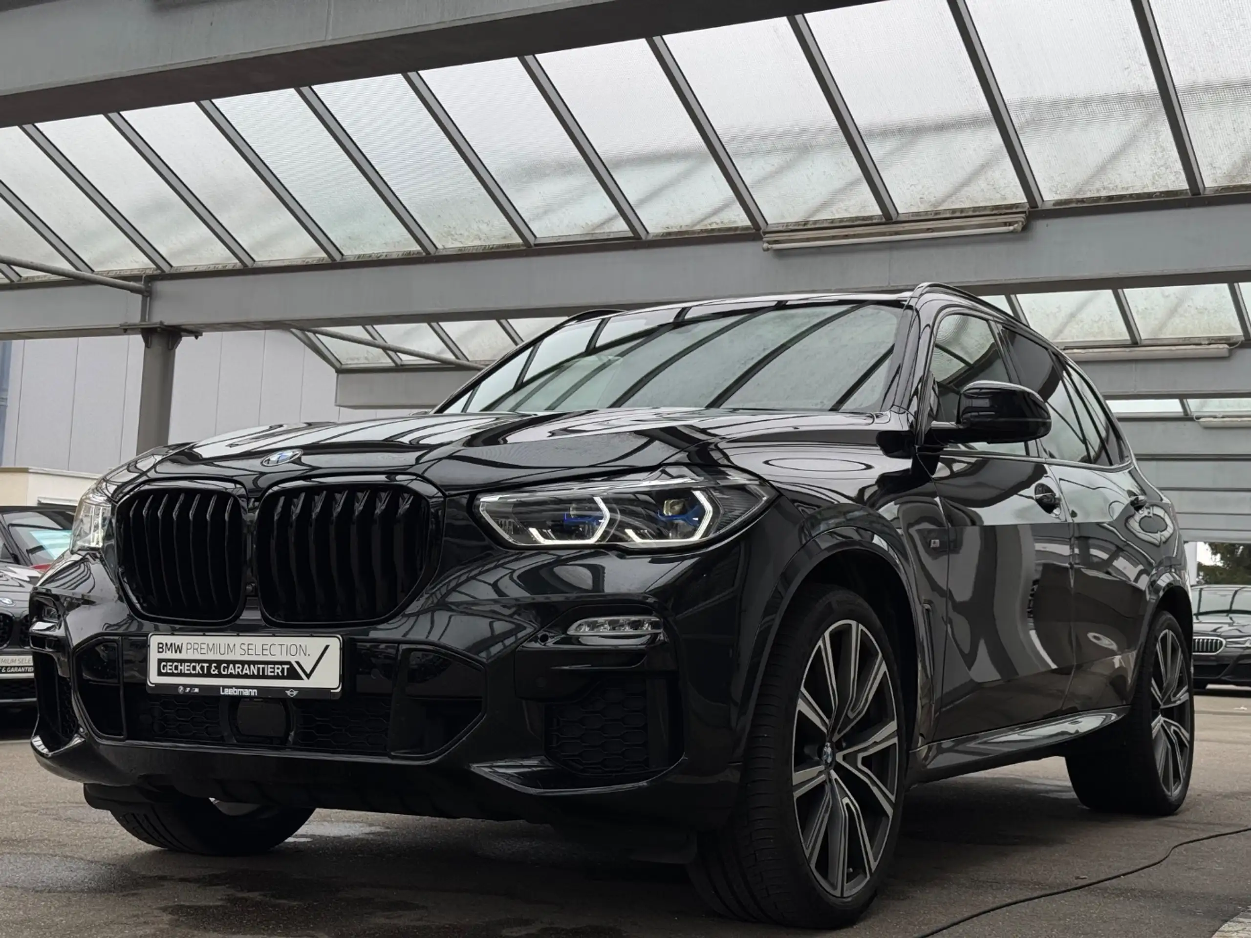 BMW - X5 M