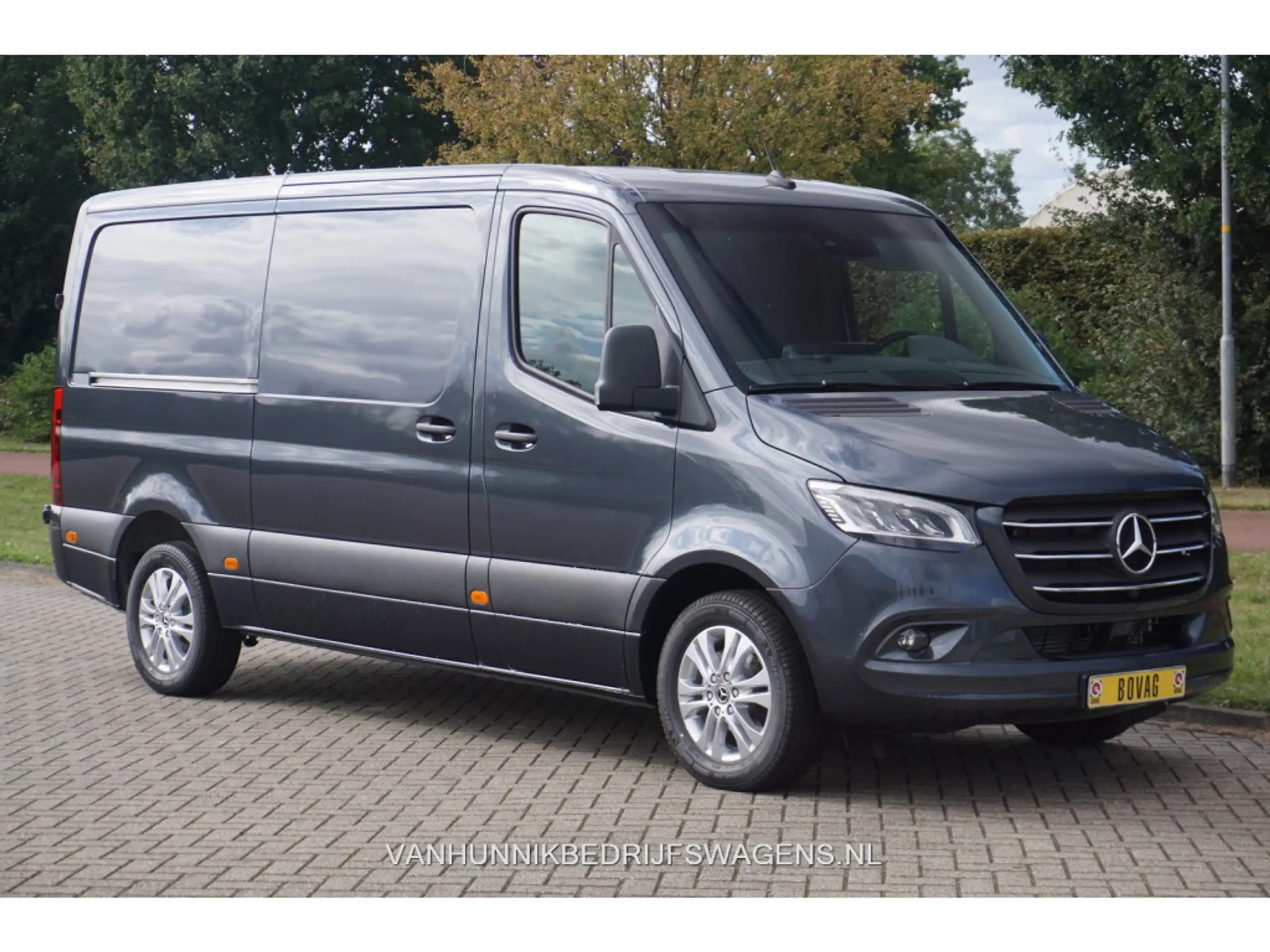 Mercedes-Benz - Sprinter